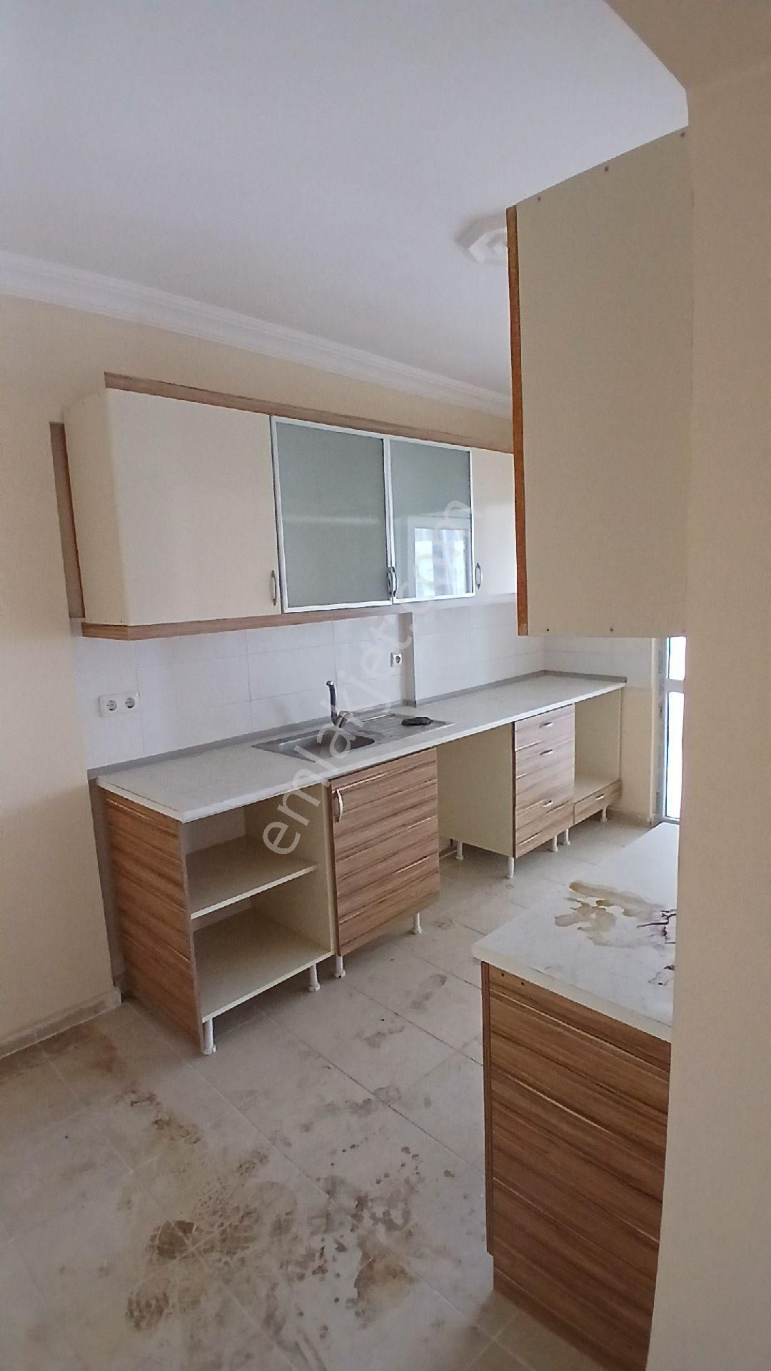 2+1 Ara Kat, Asansörlü Kuşadası - Görsel 5