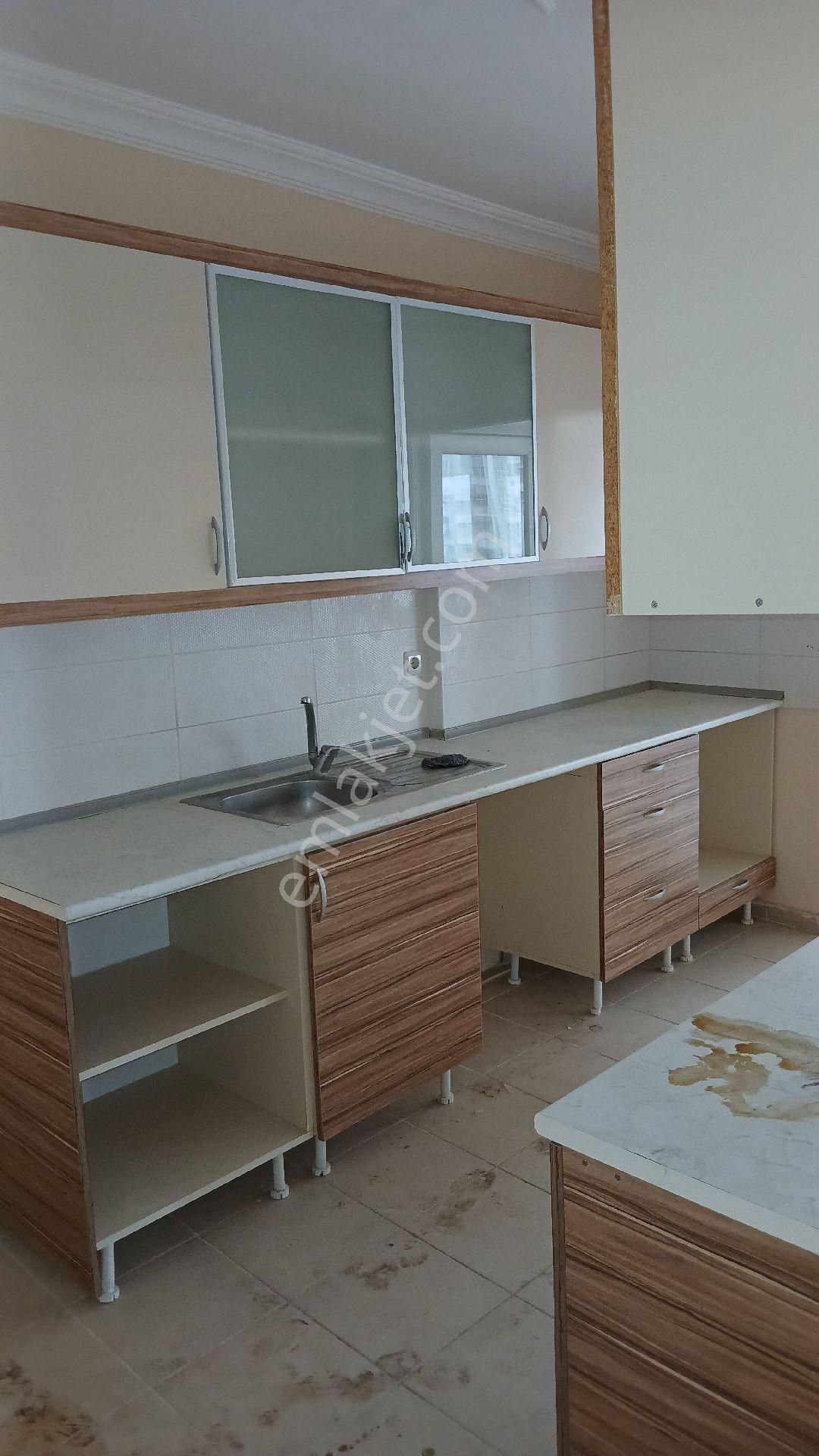 2+1 Ara Kat, Asansörlü Kuşadası - Görsel 6