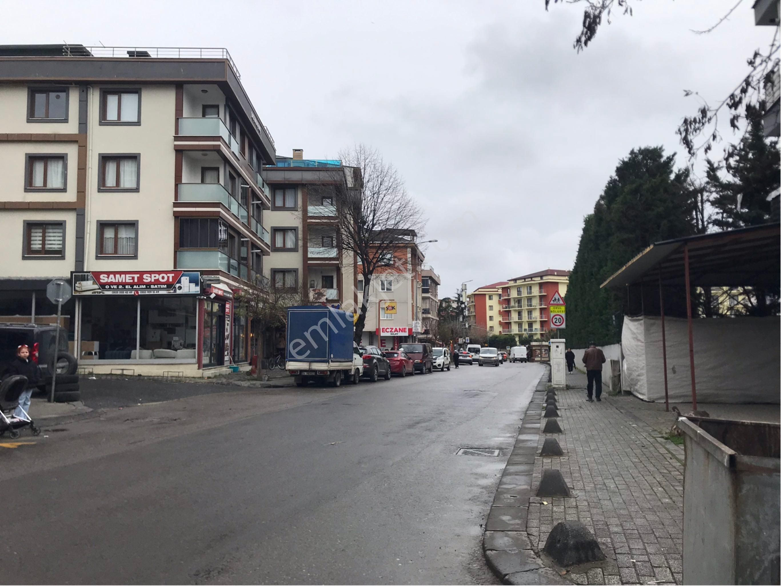 Sancaktepe Caddeye Cephe Satılık Dükkan - Görsel 4