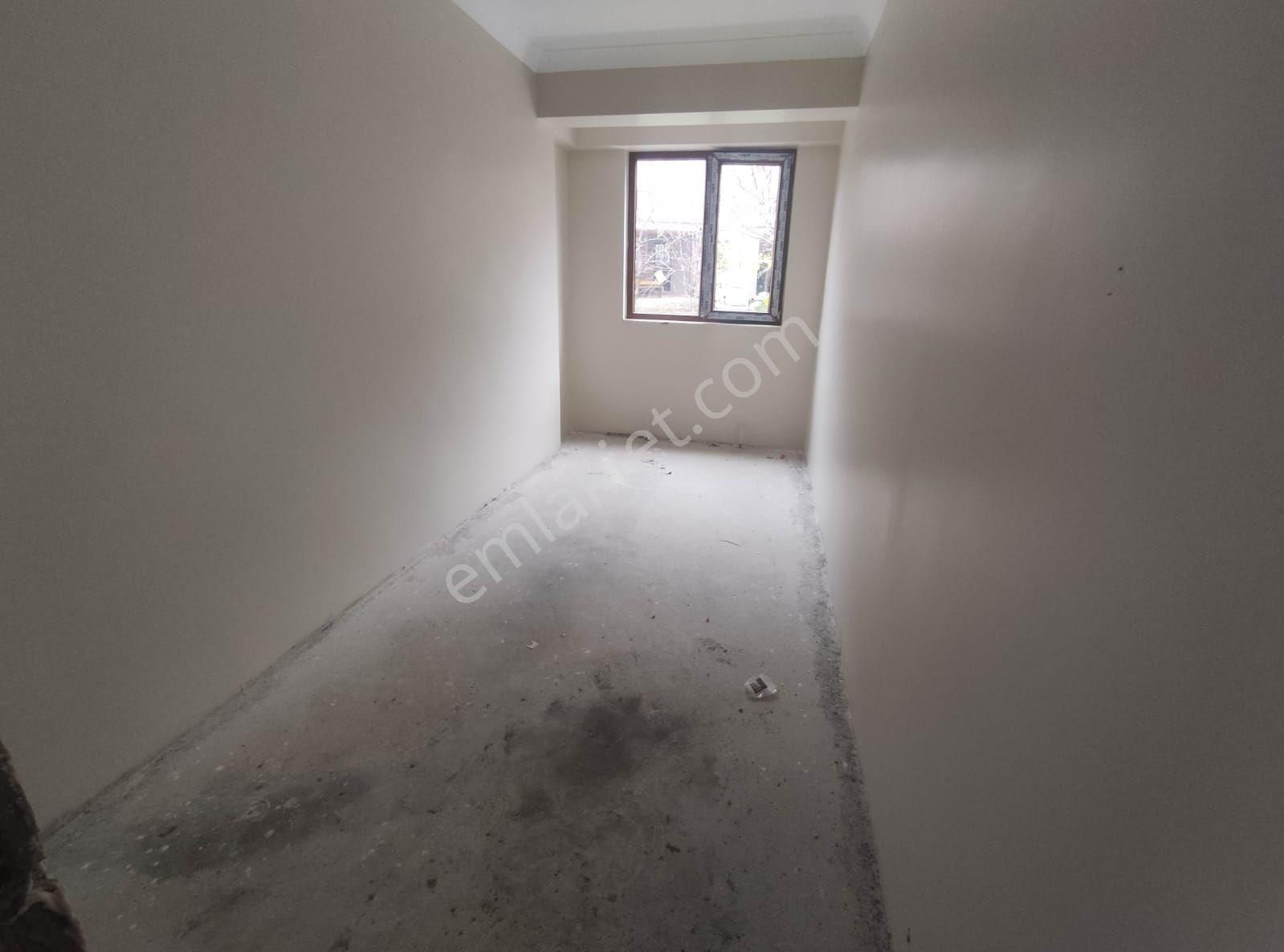 Para'dan Sultanbeyli'de Otopark-balkon Geniş 2+1 Satılık Daire - Görsel 3