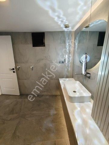 Bostanlının En Güzel Bölgesinde 3+1 Satılık Lüks Daire - Görsel 23