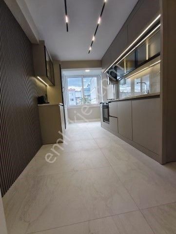 Bostanlının En Güzel Bölgesinde 3+1 Satılık Lüks Daire - Görsel 12