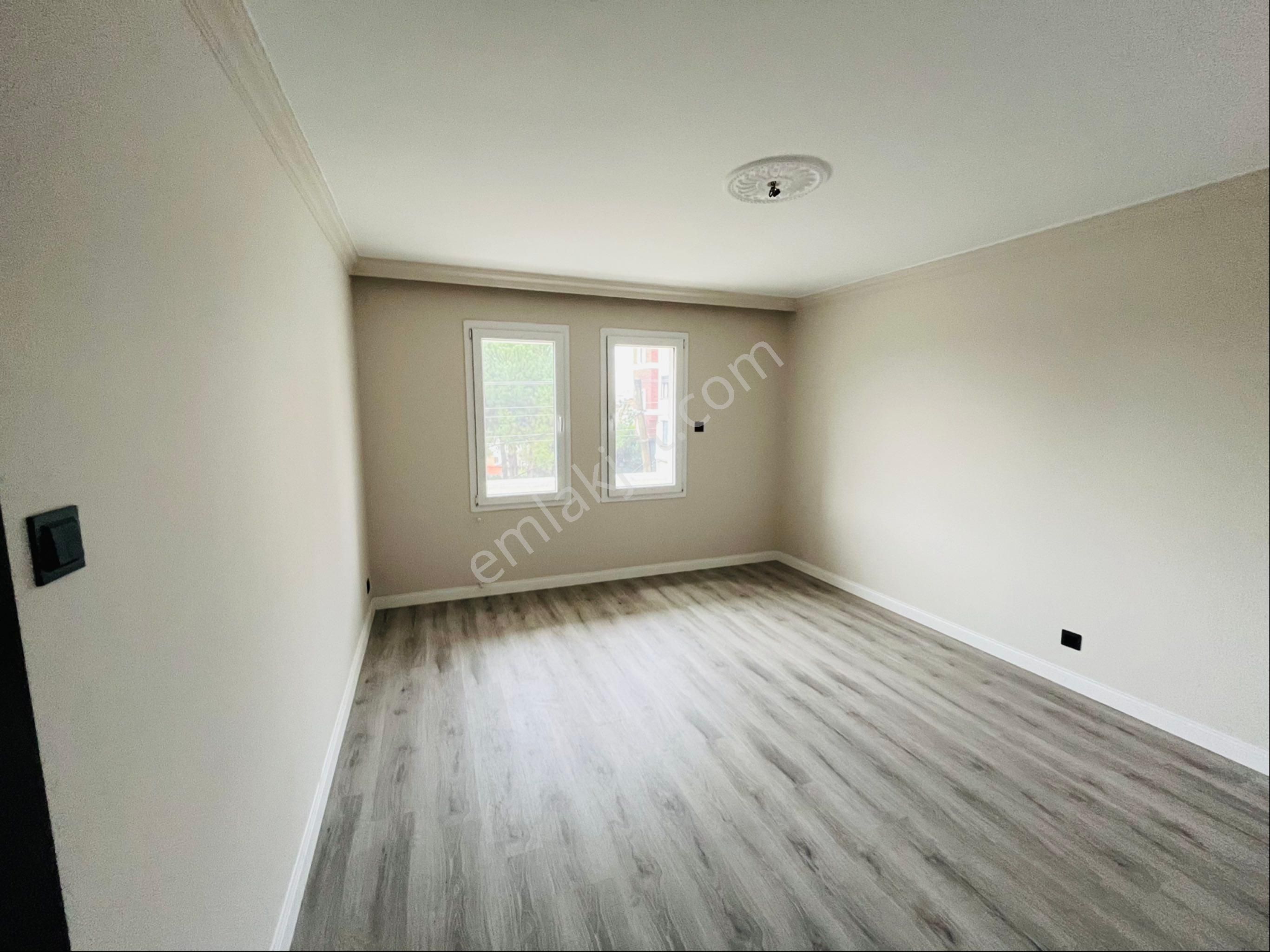 Altınoluk Kazdağları Eteklerinde Önü Açık İçi Yapılı Köşe 2+1 Geniş Satılık Daire - Görsel 7