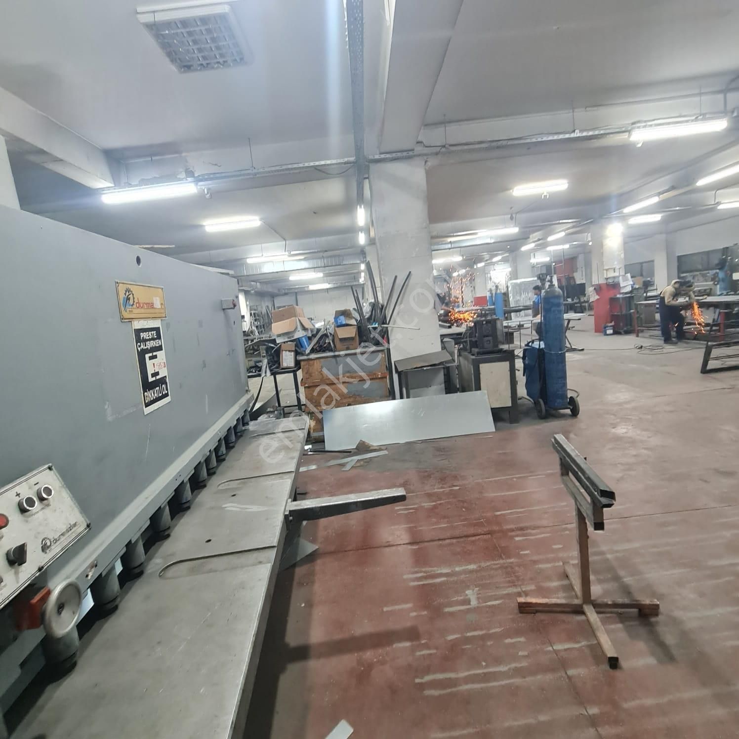 Esenyurt Akcaburgaz Sanayi Devren Metal Atölyesi - Görsel 3