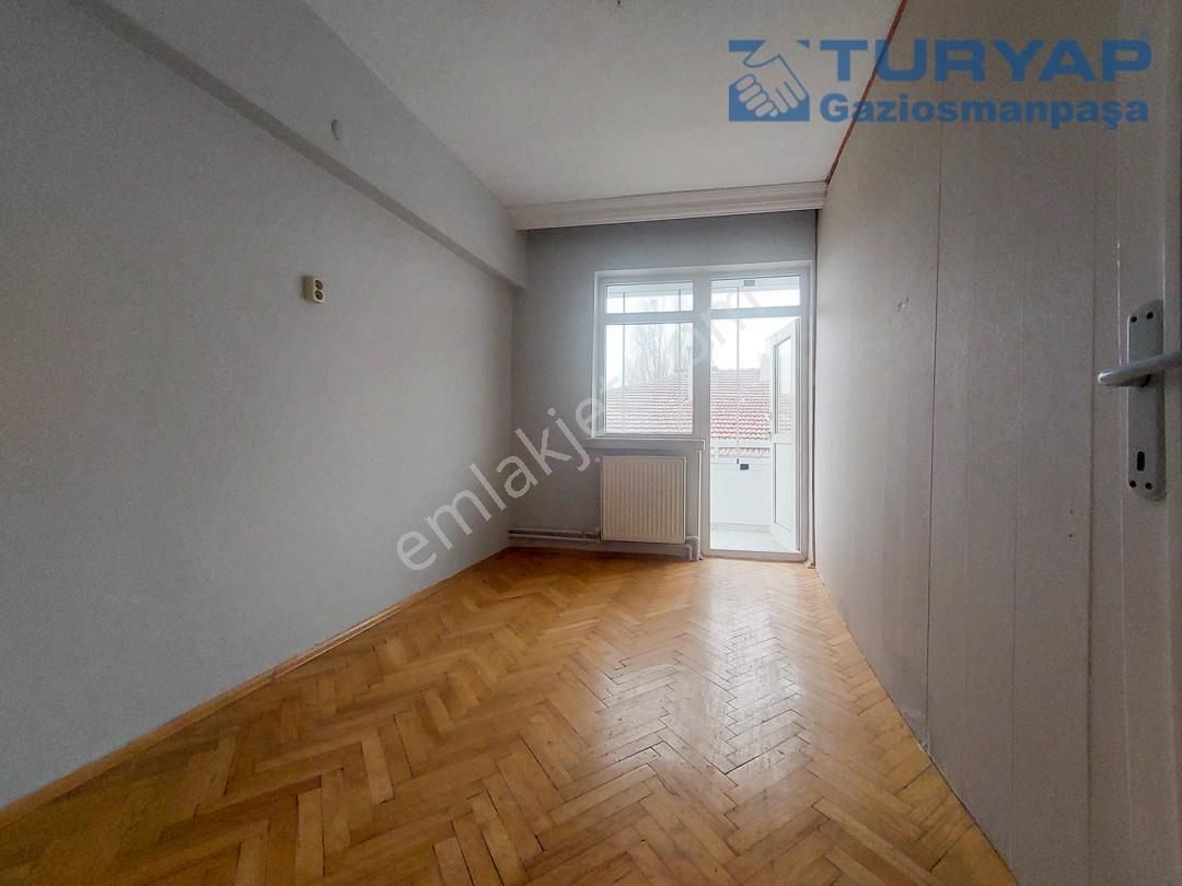 Gaziosmanpaşa Dolunay Sokakta 3+1 Kombili - Görsel 12