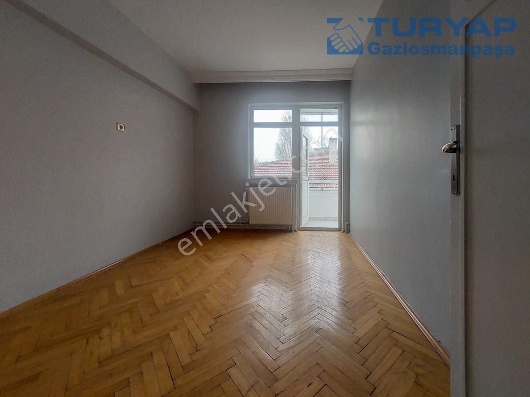 Gaziosmanpaşa Dolunay Sokakta 3+1 Kombili - Görsel 9