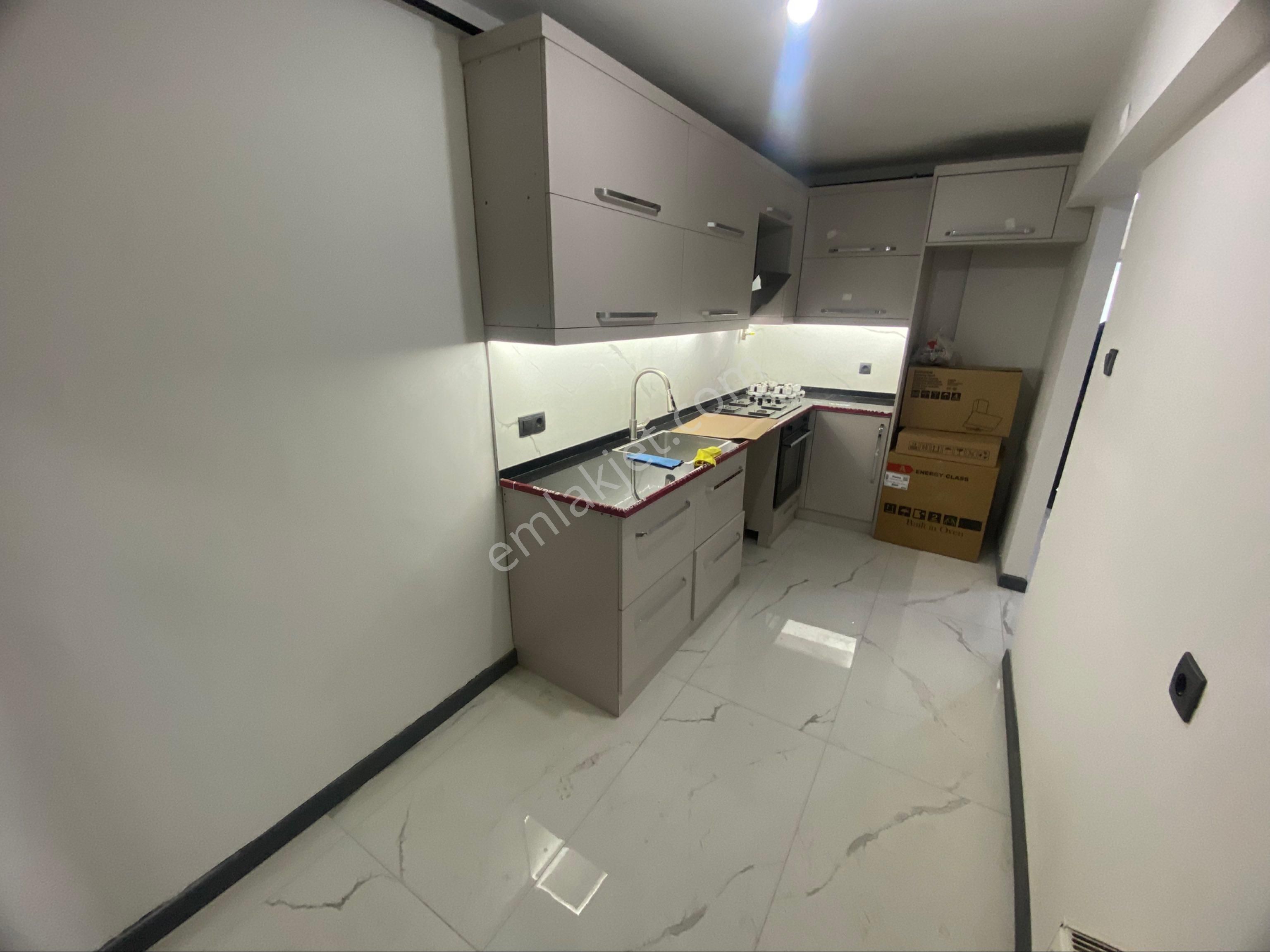 Bahçelievler Cadde Üzerinde Arakat 2+1 Full Tadilatlı Ssk,çevik Kuvvet Dibi Satılık Daire - Görsel 14