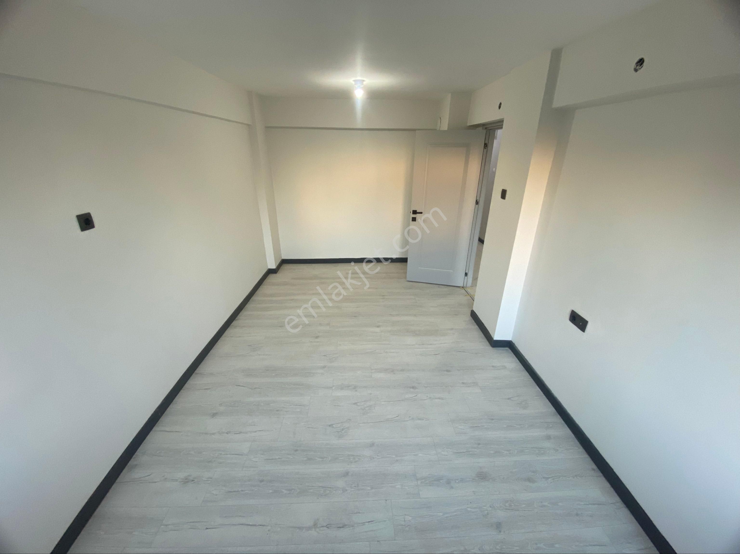 Bahçelievler Cadde Üzerinde Arakat 2+1 Full Tadilatlı Ssk,çevik Kuvvet Dibi Satılık Daire - Görsel 25