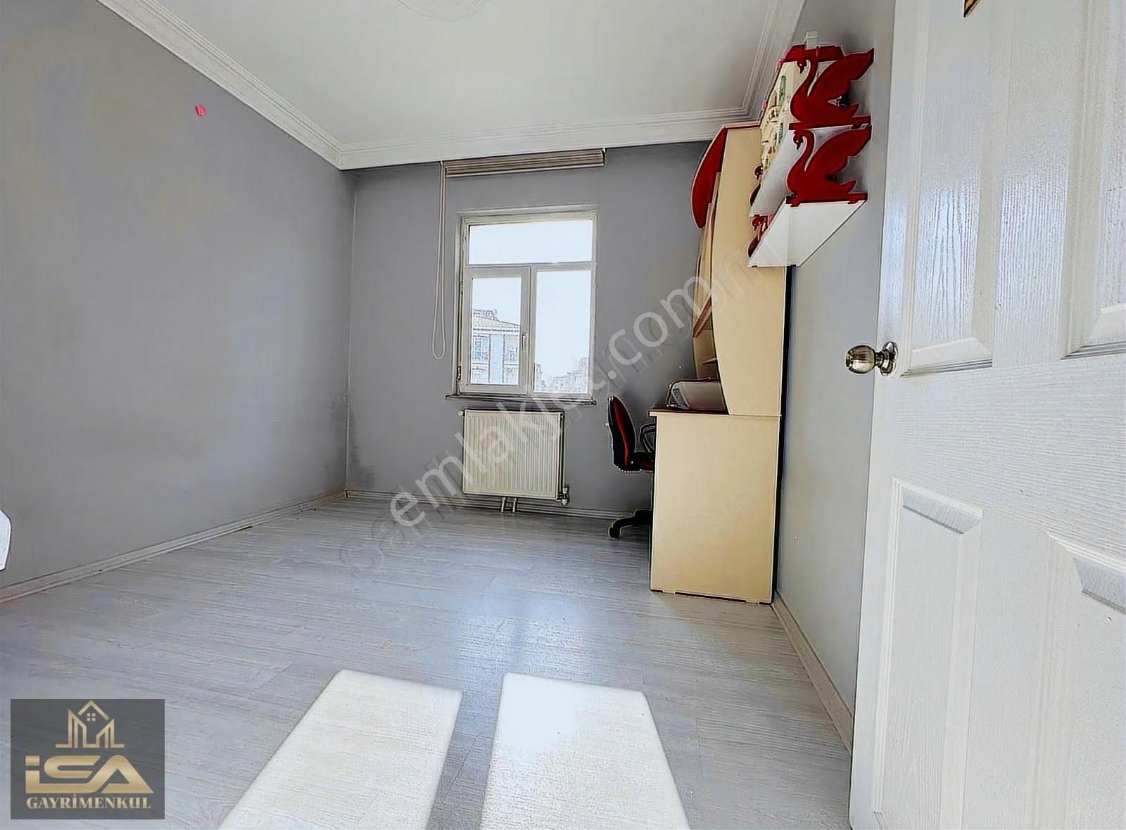 Esenyurt Devlet Hastanesi Yakını -site İçi- Caddeye Cephe Arakt - Görsel 22