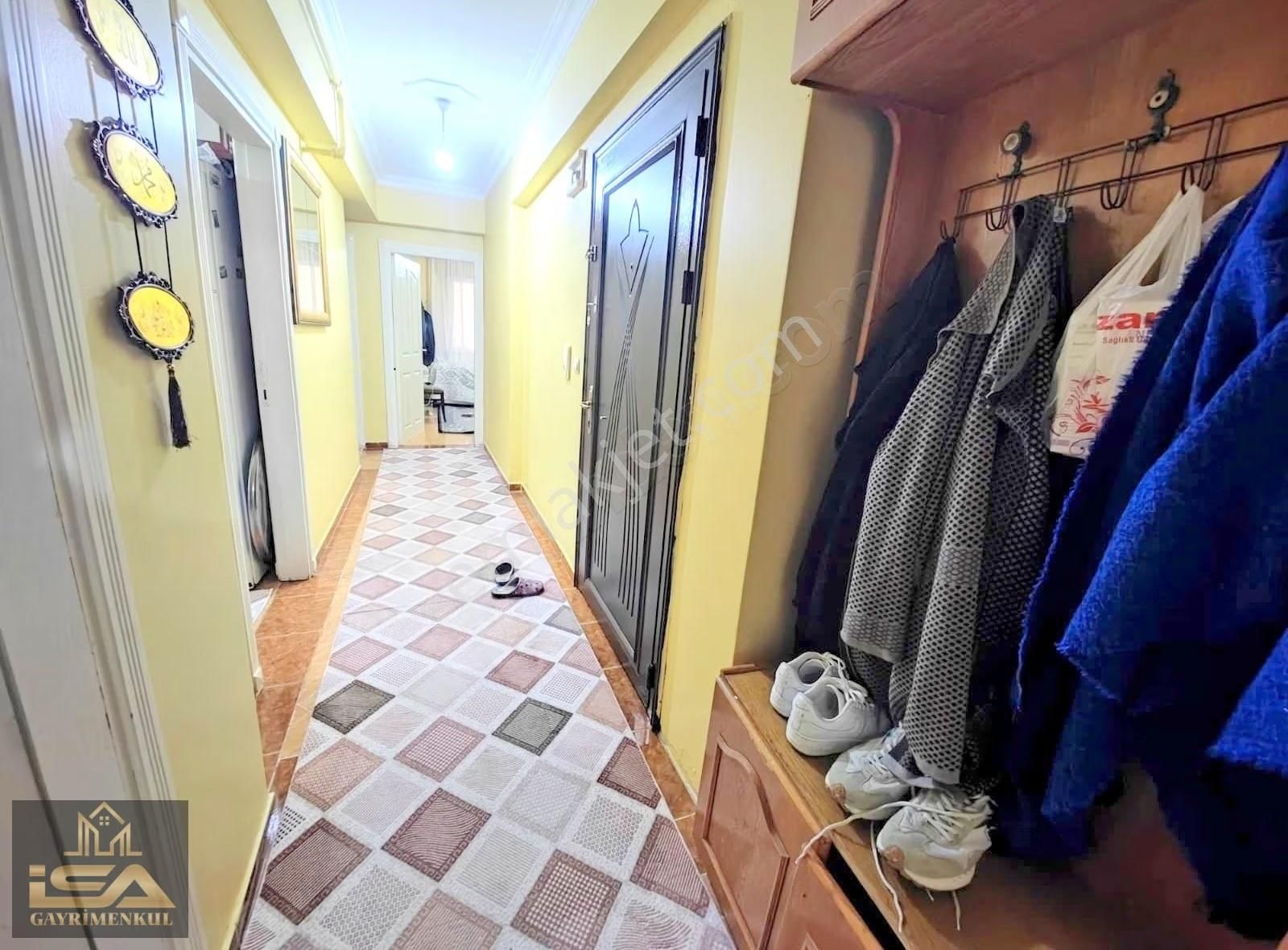 İsa Dan Çakmak Durağı Yakın 17 Yıllık 3+1 Krediye Uygun Arakat - Görsel 3