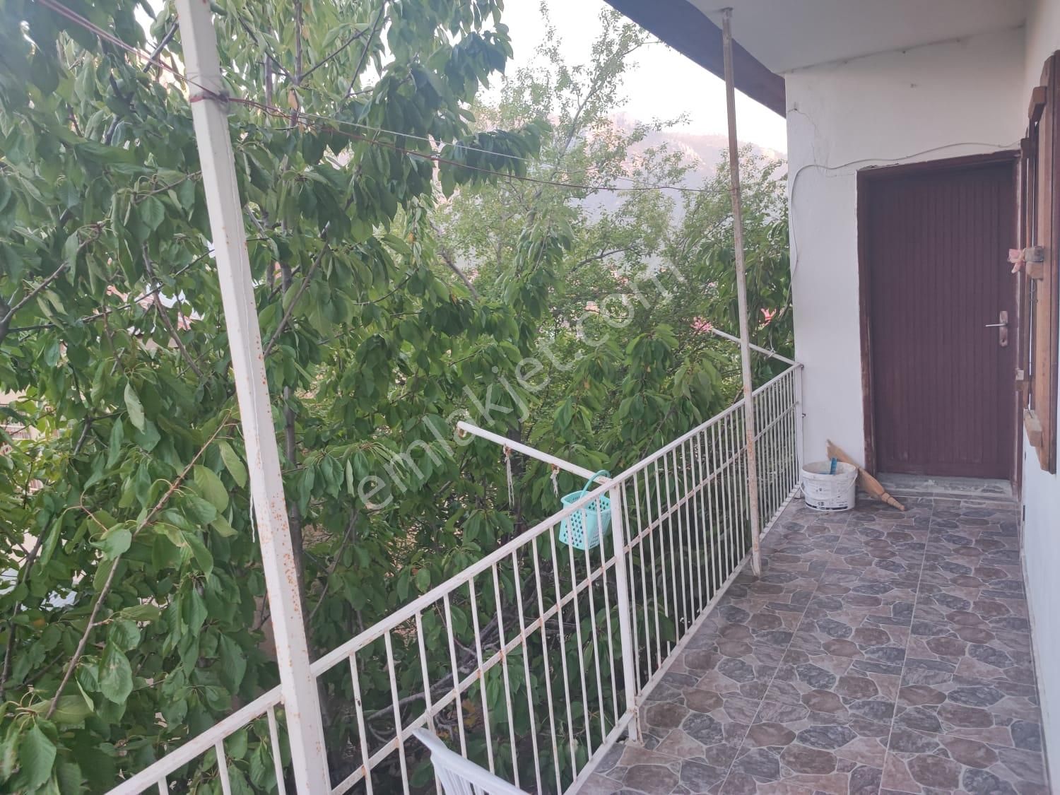 Kar Emlaktan Akçatekirde 3+2 Müstakil Satılık Ev - Görsel 12