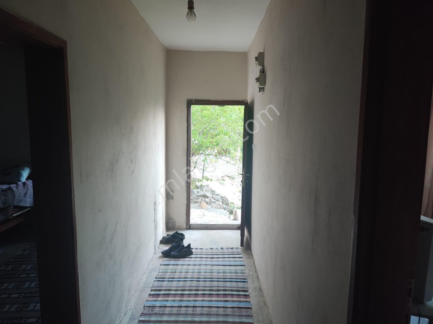 Kar Emlaktan Akçatekirde 3+2 Müstakil Satılık Ev - Görsel 3