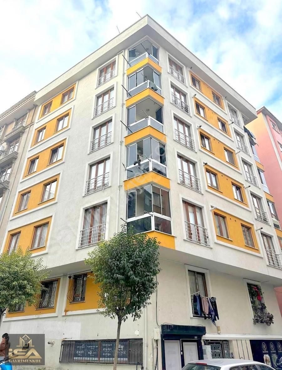İsa Dan Şirinevler Mah Devlet Hastanesi Yakını 90m2 4 Kat Daire