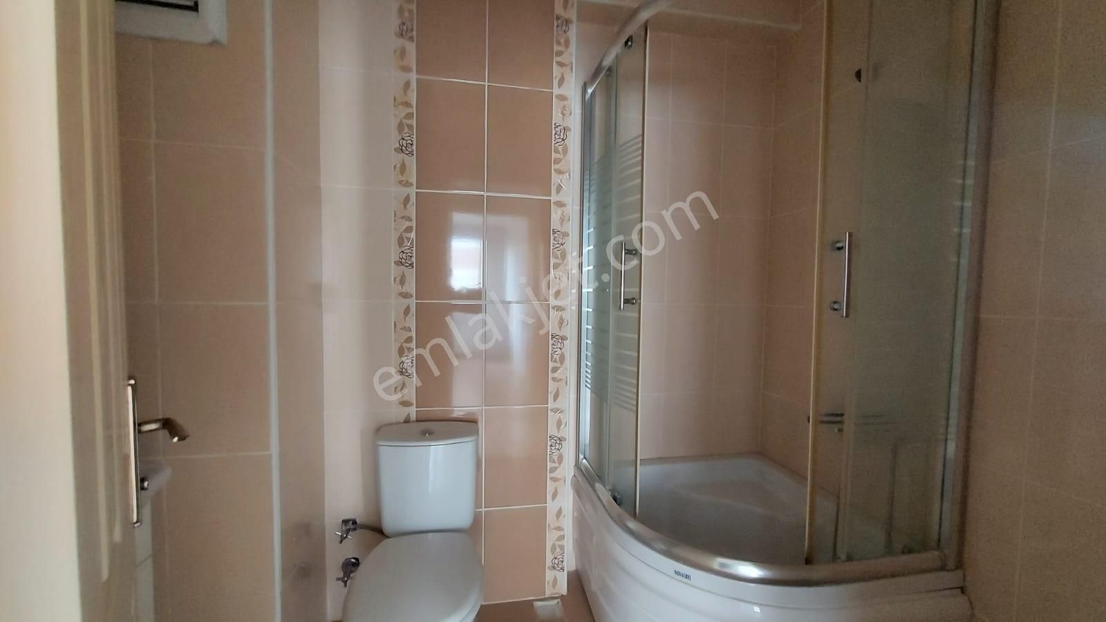 Ümraniye Finans Merkezi Yanında Kiralık 3+1 Daire... - Görsel 16