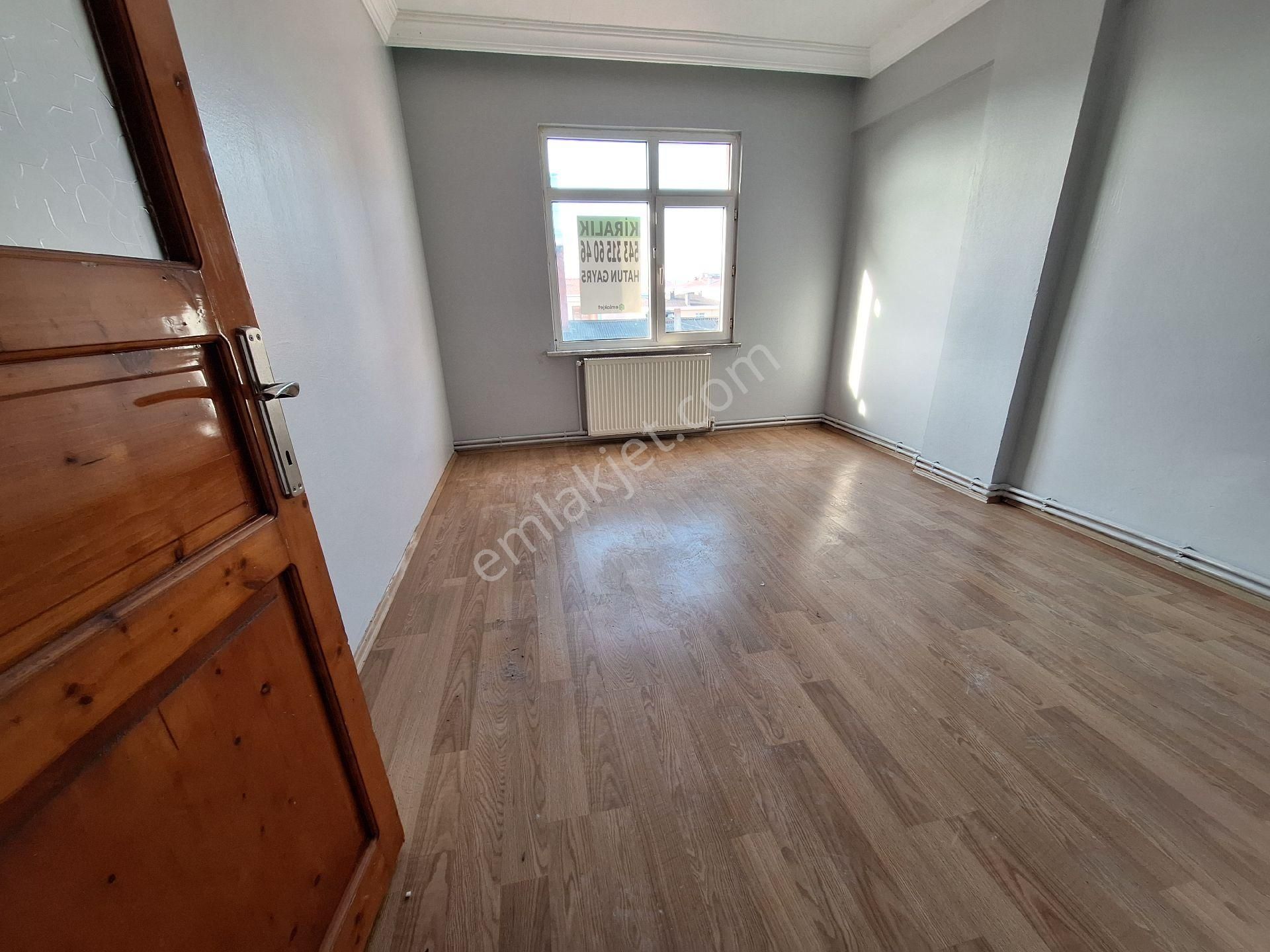 Pendik Çamçeşme Mahallesinde Satılık 3+1 Misaki Milli Caddesi Üzerin'de - Görsel 4