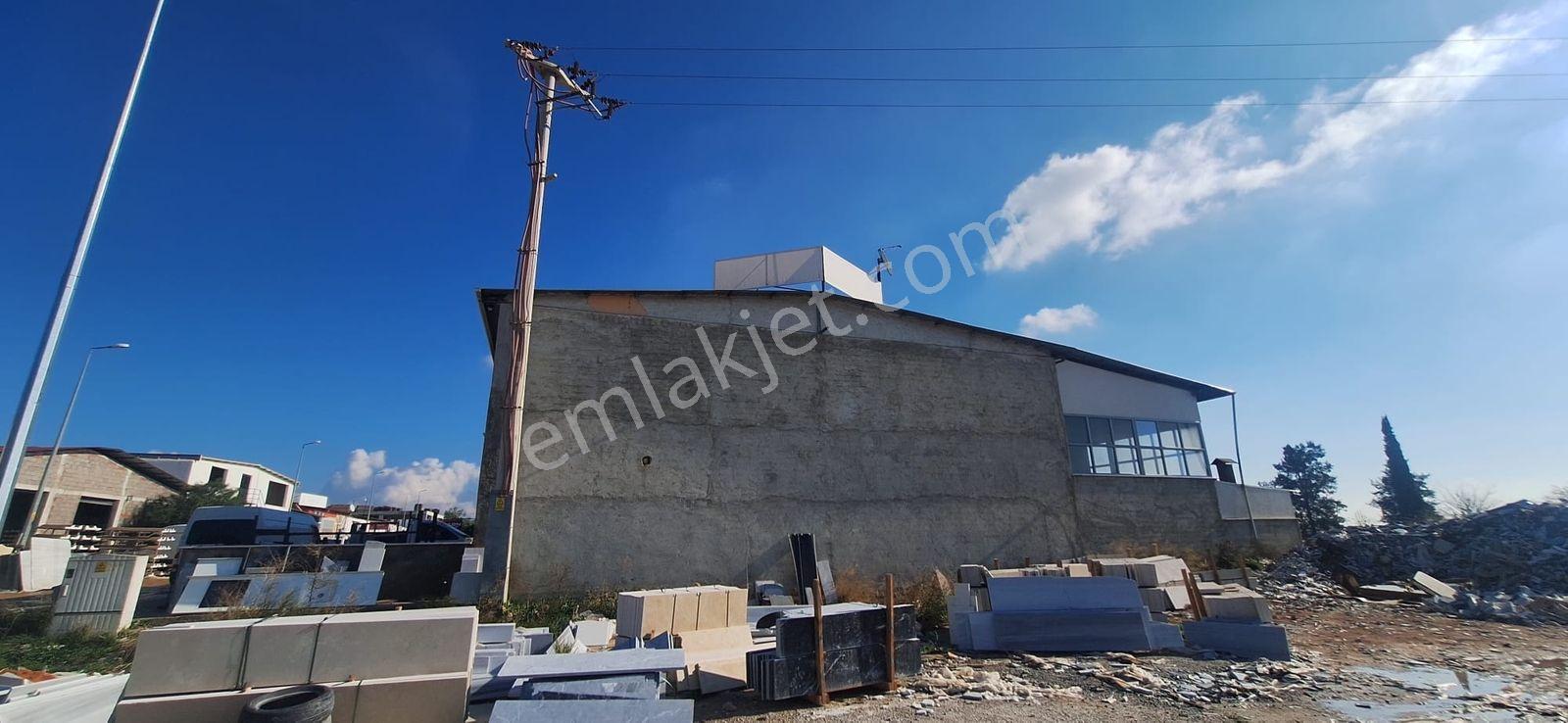 75. Yıl Sanayi Sitesi'nde Geniş Dükkan - Görsel 26