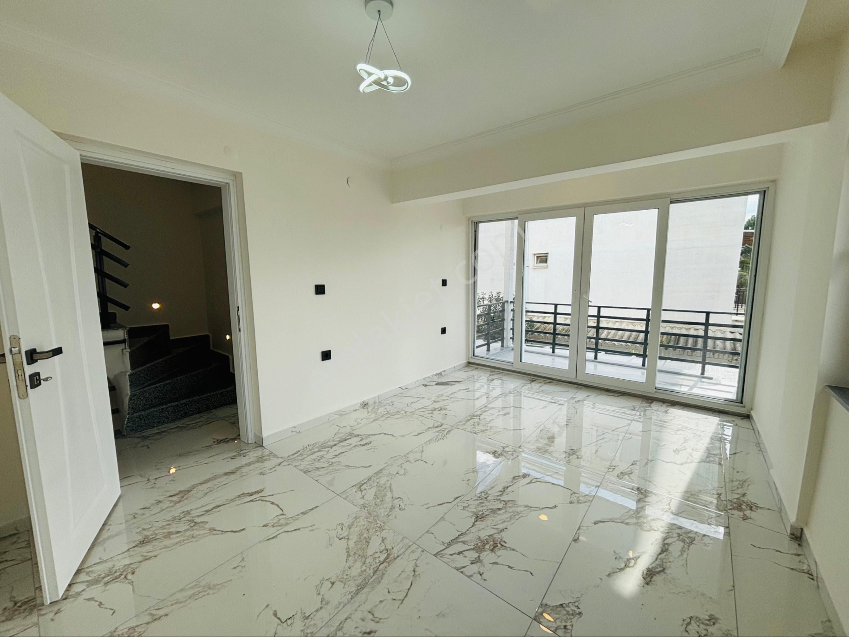 Didim Altınkuma Komşu Satılık Fırsat 4+1 Villa - Görsel 19