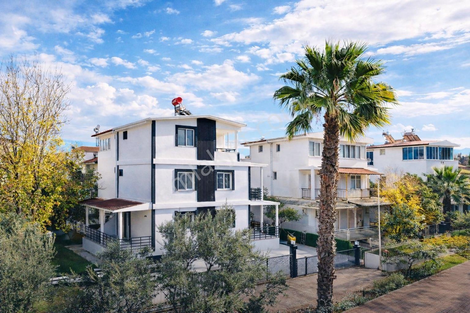 Didim Altınkuma Komşu Satılık Fırsat 4+1 Villa - Görsel 2