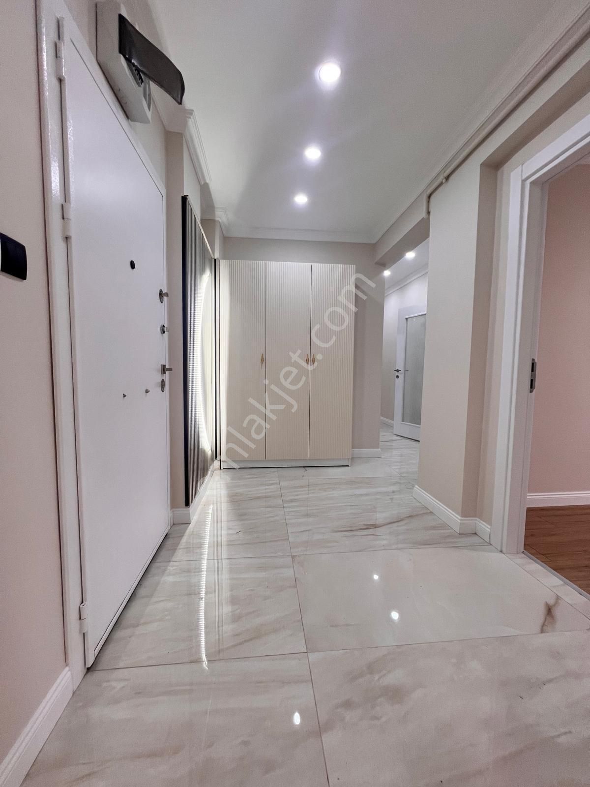 İdealtepe Sahilde Yeşillikler İçersinde 3+1 Daire - Görsel 26