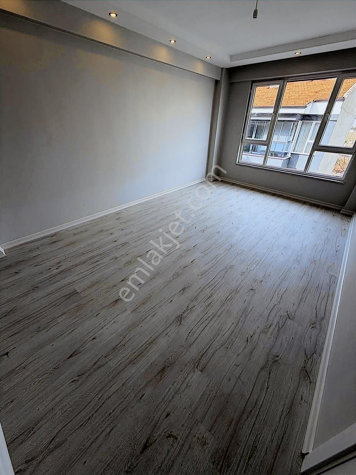 Fazelden Gürlife Yakını Ebeveyn Banyolu Geniş 2+1 - Görsel 12