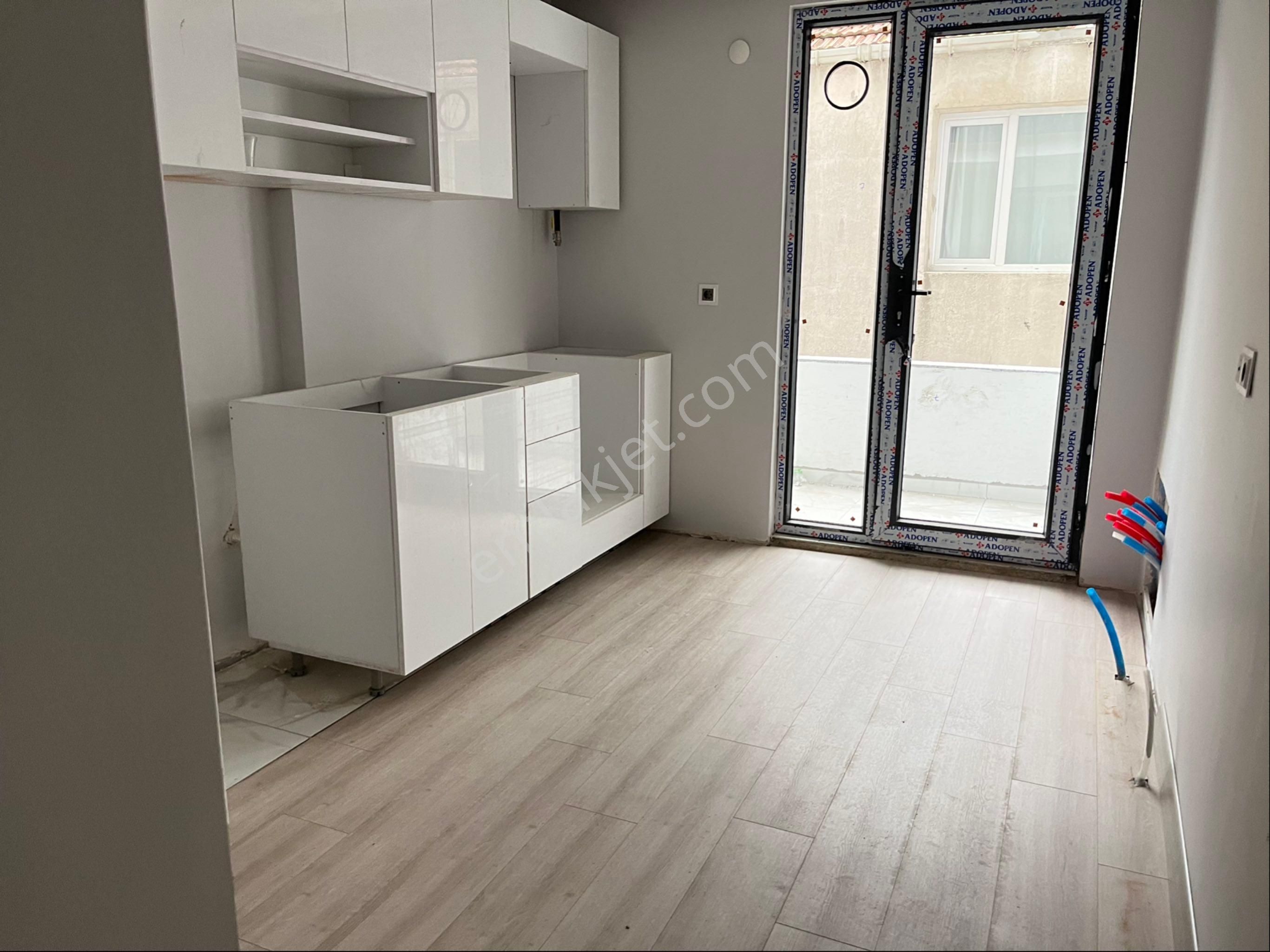 Satılık 3+1 110m2 Asansörlü Çayırova Özgürlük Mah - Görsel 13