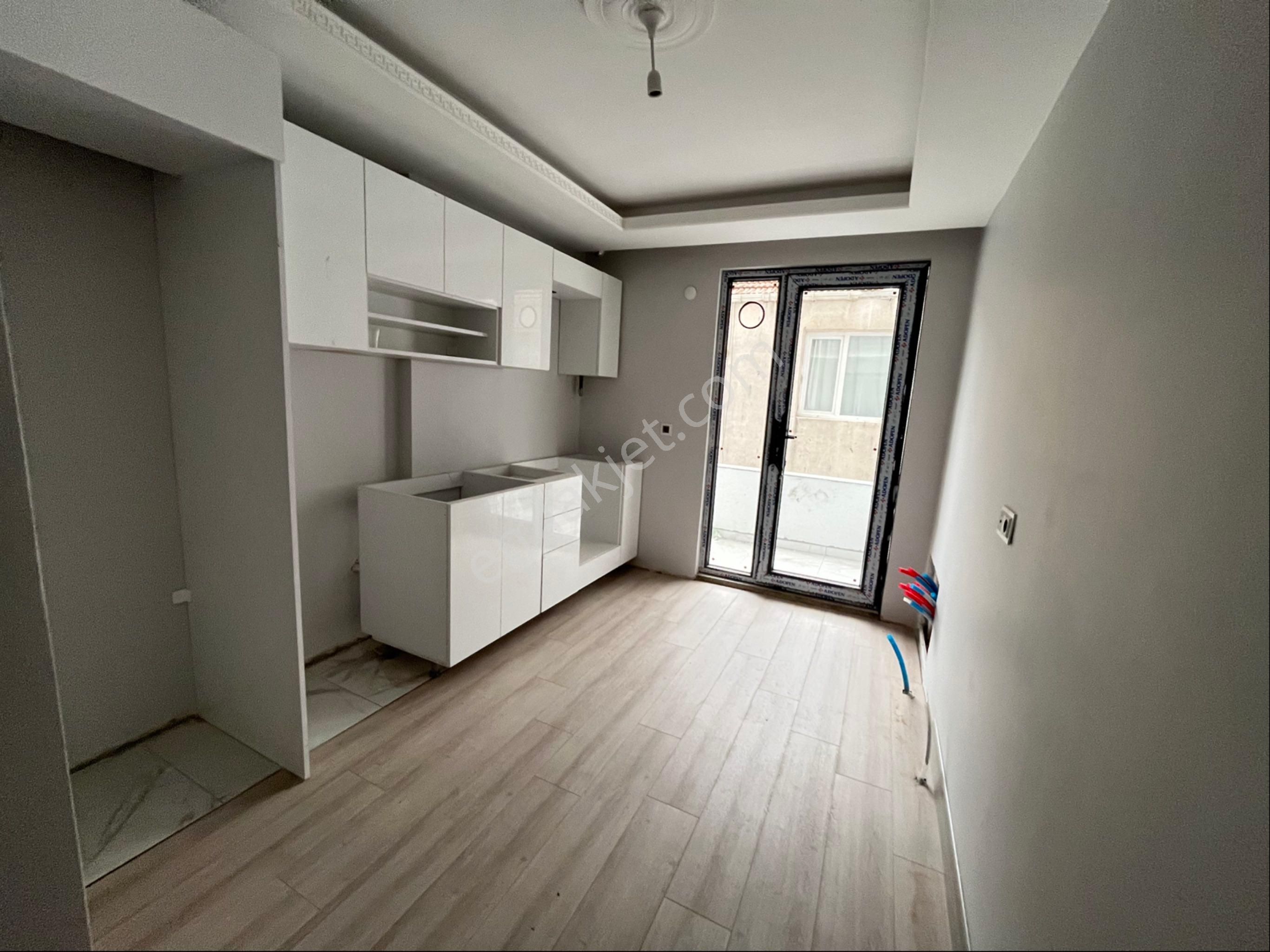 Satılık 3+1 110m2 Asansörlü Çayırova Özgürlük Mah - Görsel 12