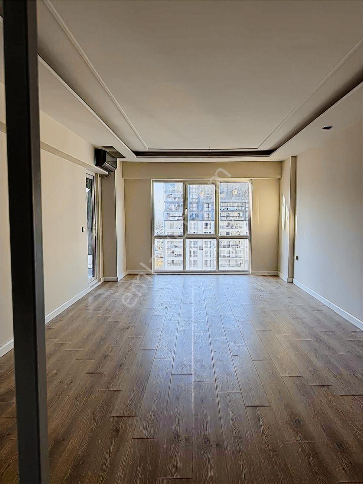 Altınşehir Shu 08'de Manzaralı 3.5+1 Kiralık Lüks Daire - Görsel 33