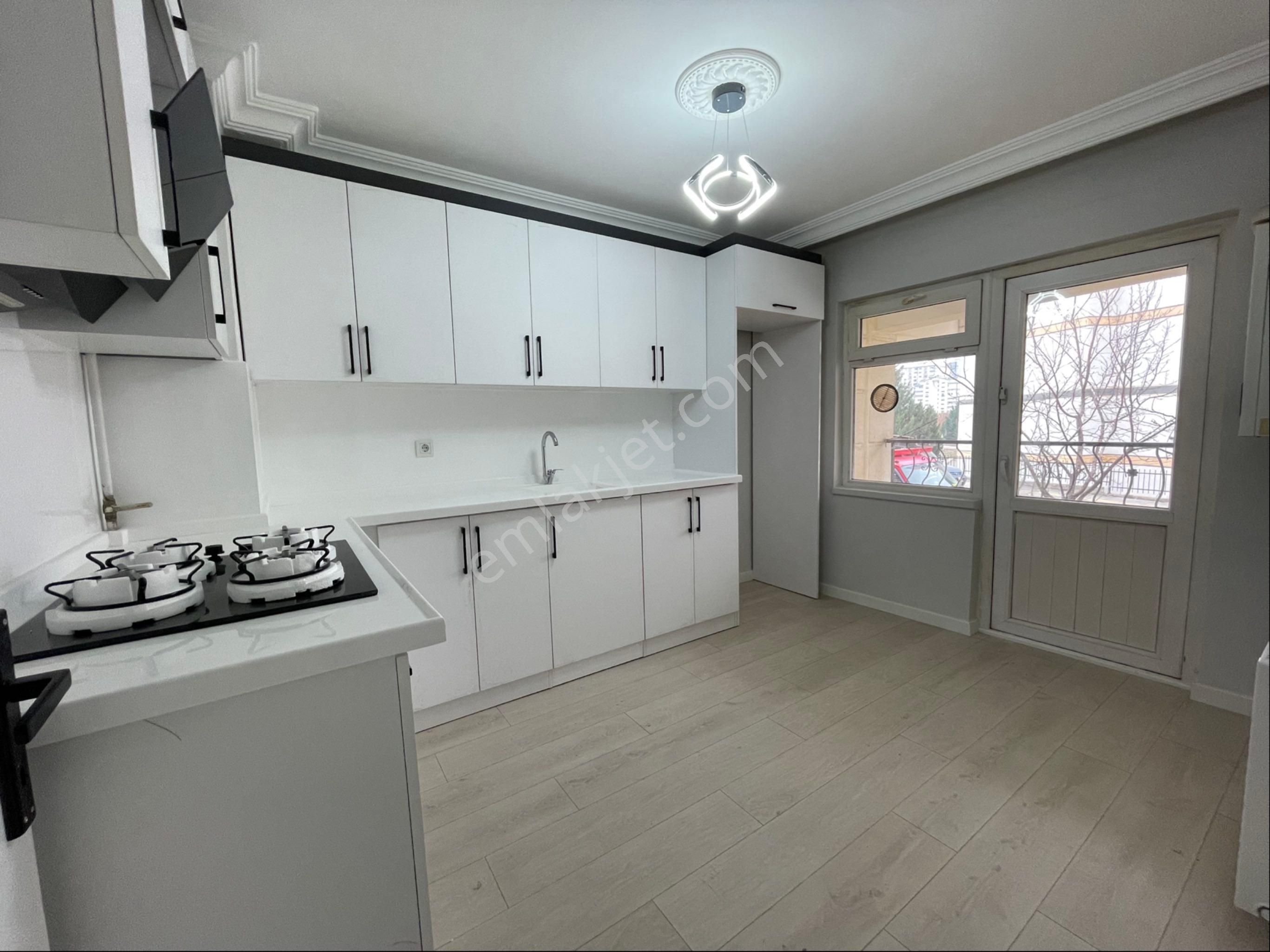 Ns Prestij Den Süvari Mah Mükemmel Konum Site Bölgesinde Ara Kat - Görsel 4