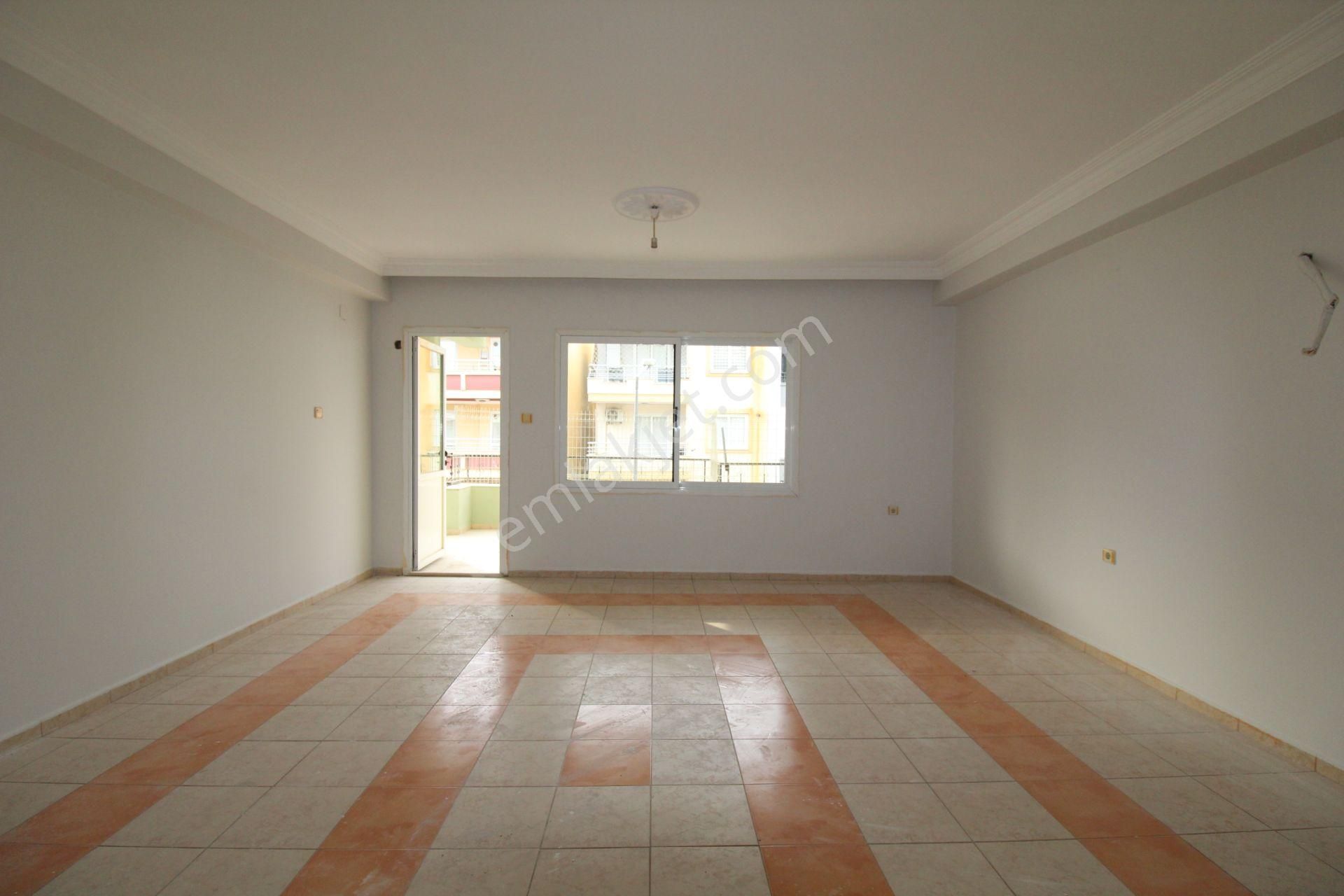 Aslan'dan Forum Civarı Merkezi Konumda Kiralık Geniş 4+1
