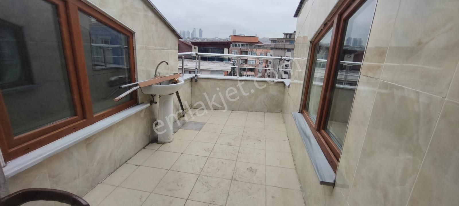 Kağıthane Merkez Kemerburgaz Cad Kiralık 3+1 Dublek Daire - Görsel 23