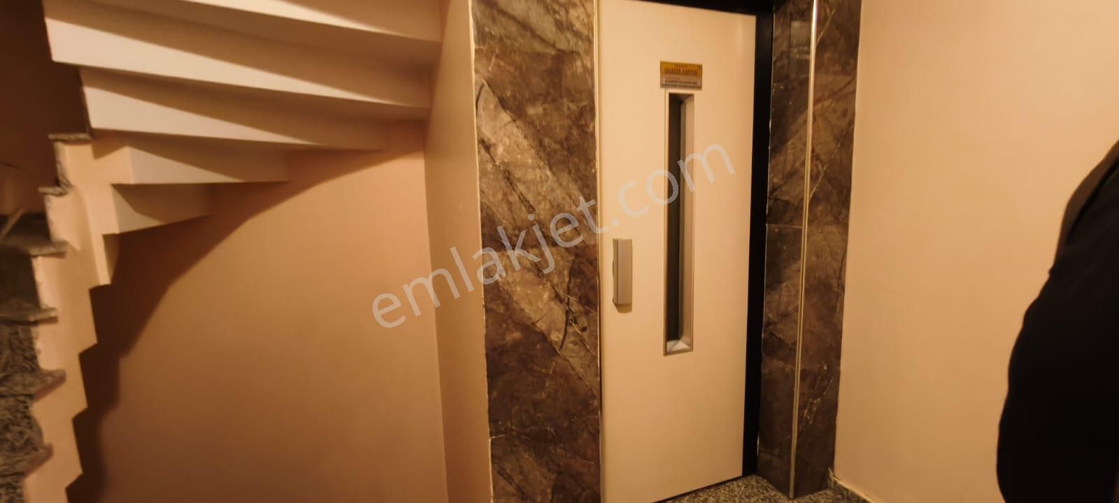 Kağıthane Merkez Kemerburgaz Cad Kiralık 3+1 Dublek Daire - Görsel 29
