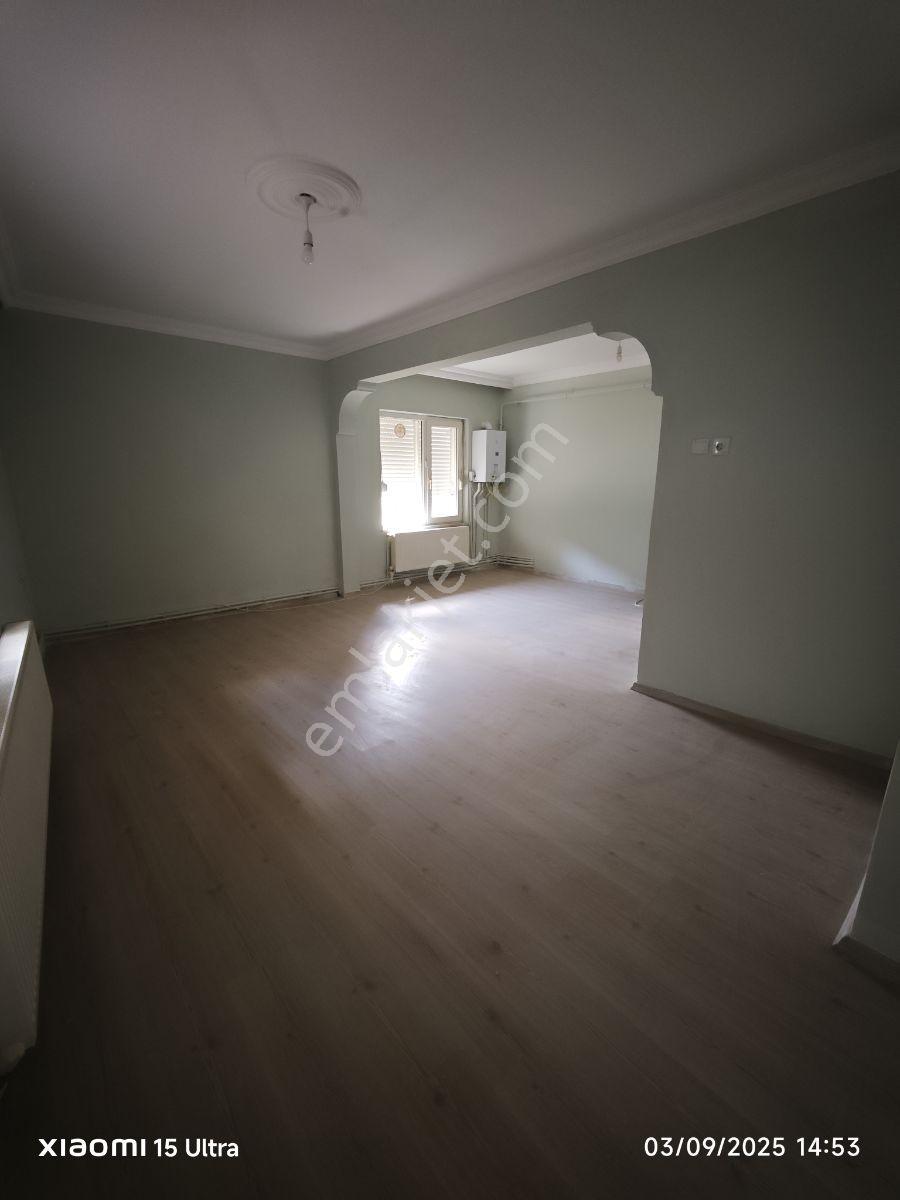 Aile Apartmanında 2+1 Daire - Görsel 3