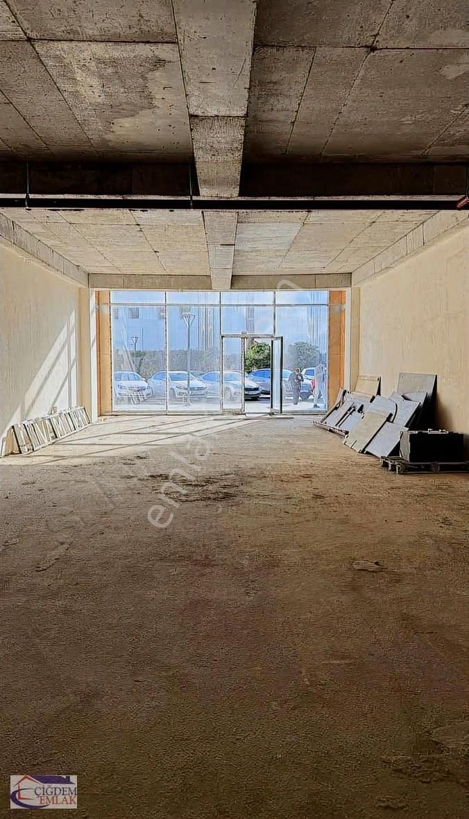 Çiğdem Emlak'tan Yedimavi'de Merkezi Konumda Satılık Dükkan - Görsel 11