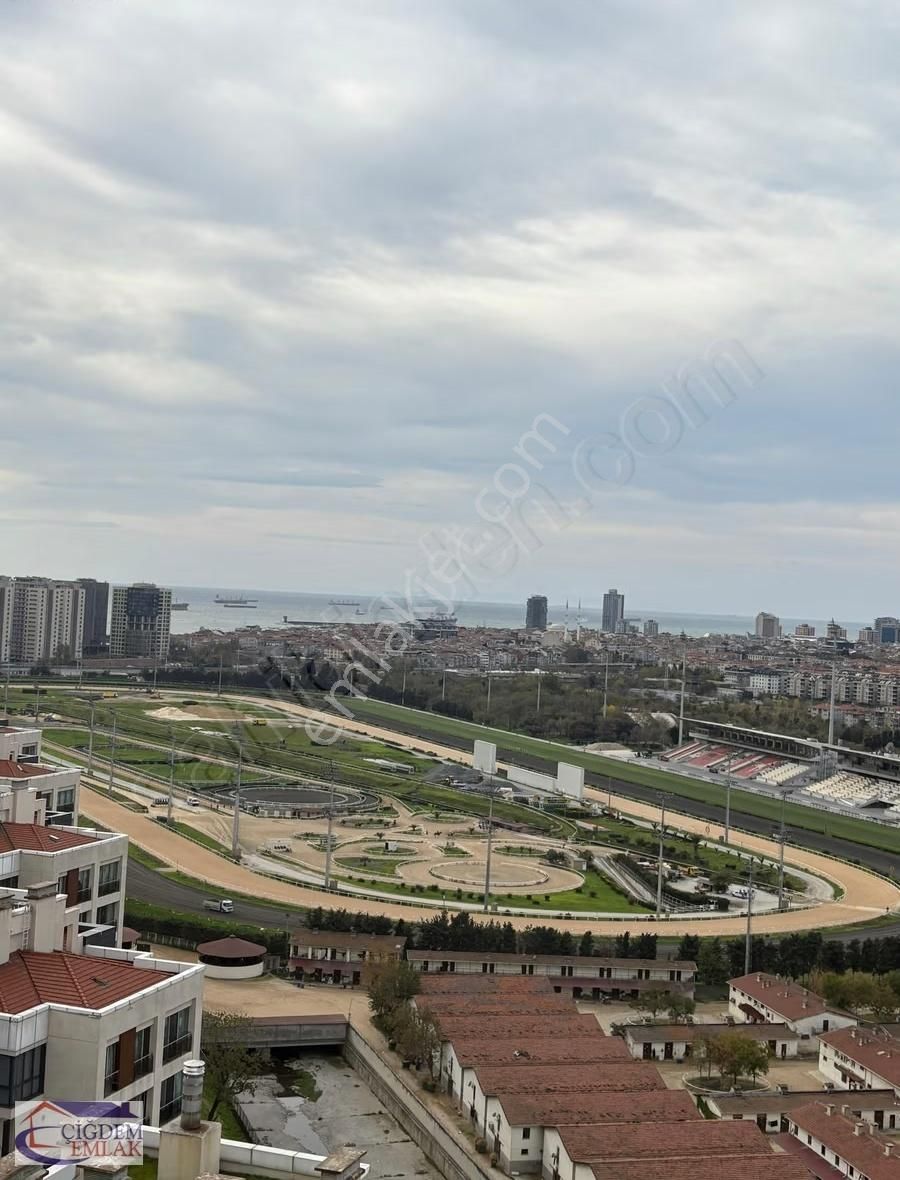The İstanbul Residence Projesinde Geniş Teraslı Deniz Manz 1+1
