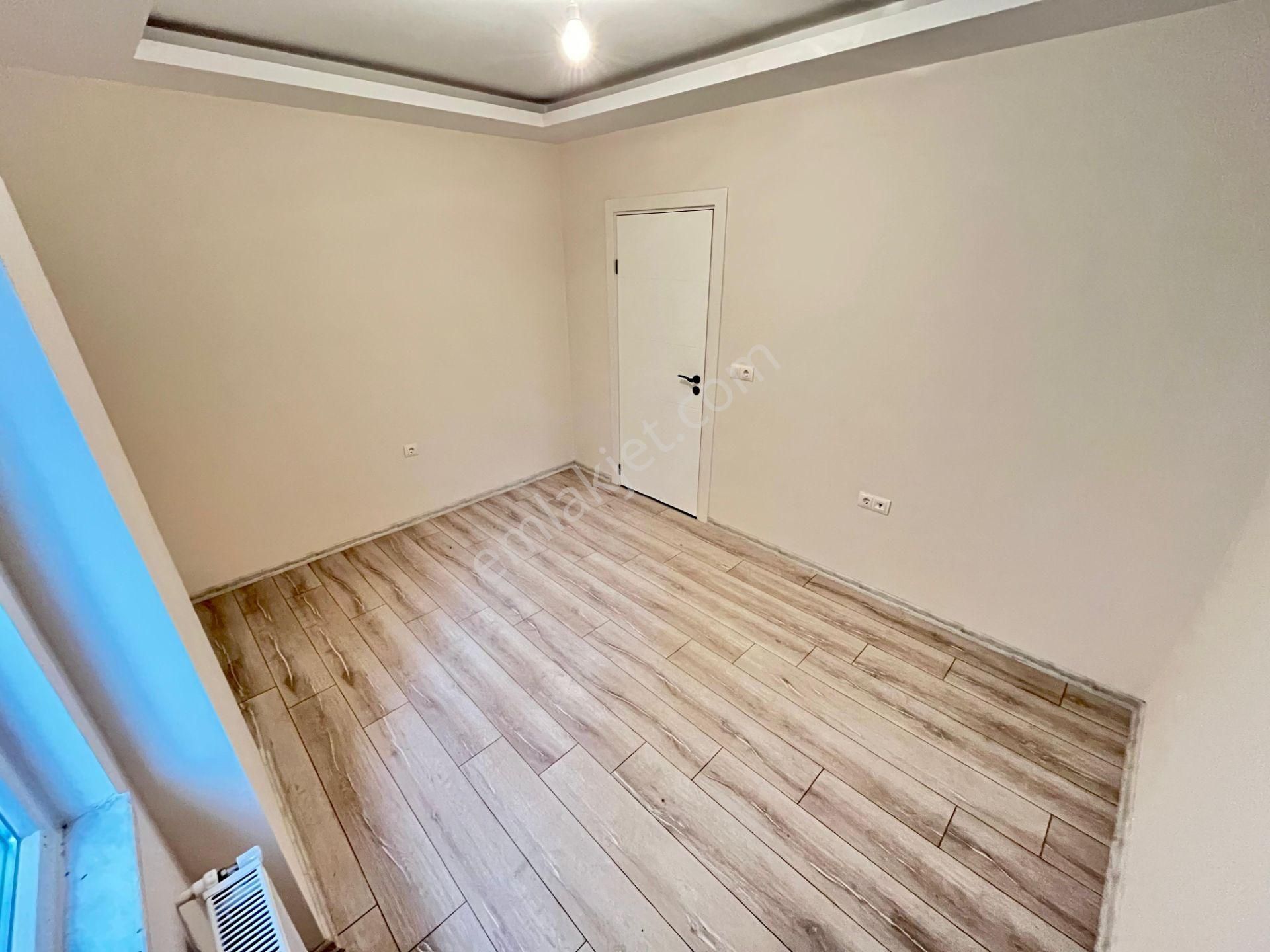 Akçay Sezgin Emlaktan Fırsat Fiyat Merkezi Konum Sıfır 1+1 Daire - Görsel 29