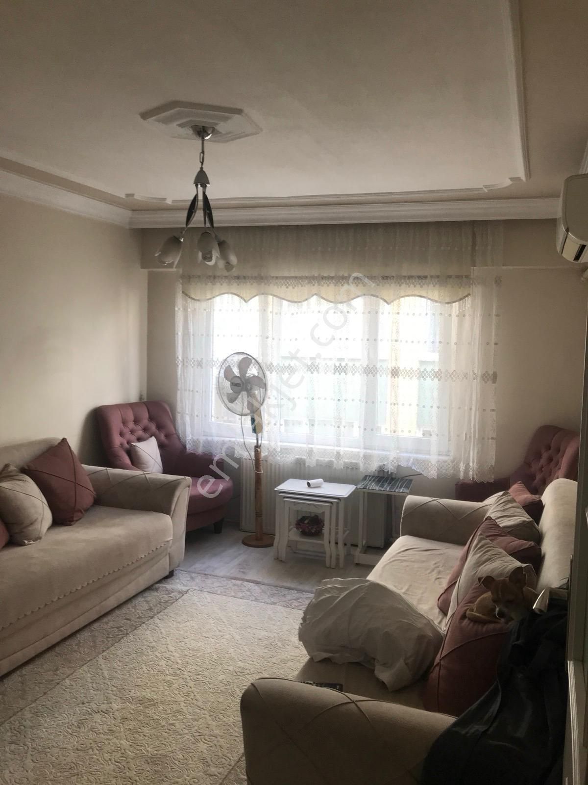 Altıparmakta Merkezi Konumda Kelepir Satılık