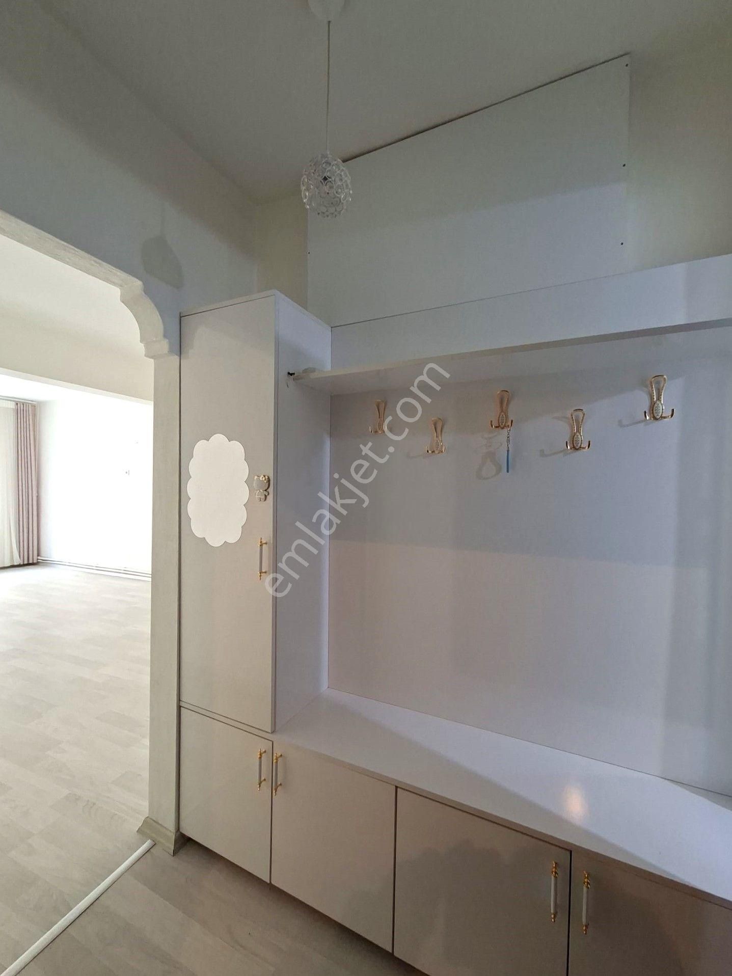 Recep Ümit Emlak'tan Işıklar Mahallesinde Kırım Caddesi Yakınında Satılık 2+1 Daire - Görsel 23