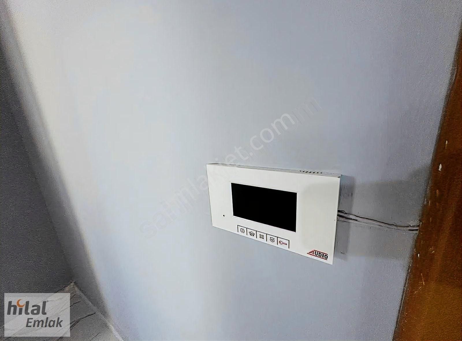 Finans Merkezine Yürüme Mesafesinde 1+1 Kiralık Daire 18.000 Tl - Görsel 8