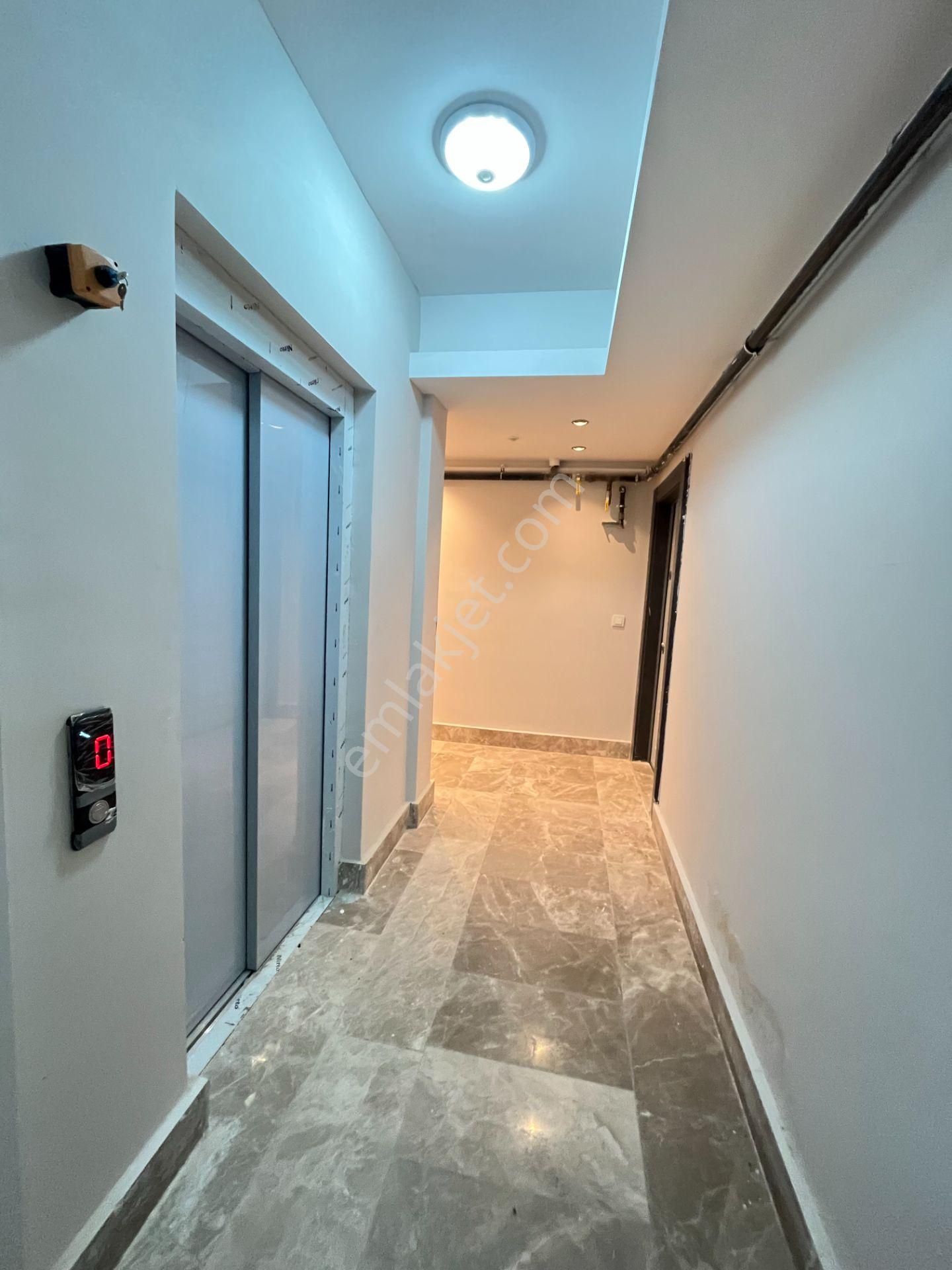 Büyükçekmece Cumhuriyet Mah Sıfır Ultra Lüks Butik Sitede 2+1 Satılık Daire - Görsel 28