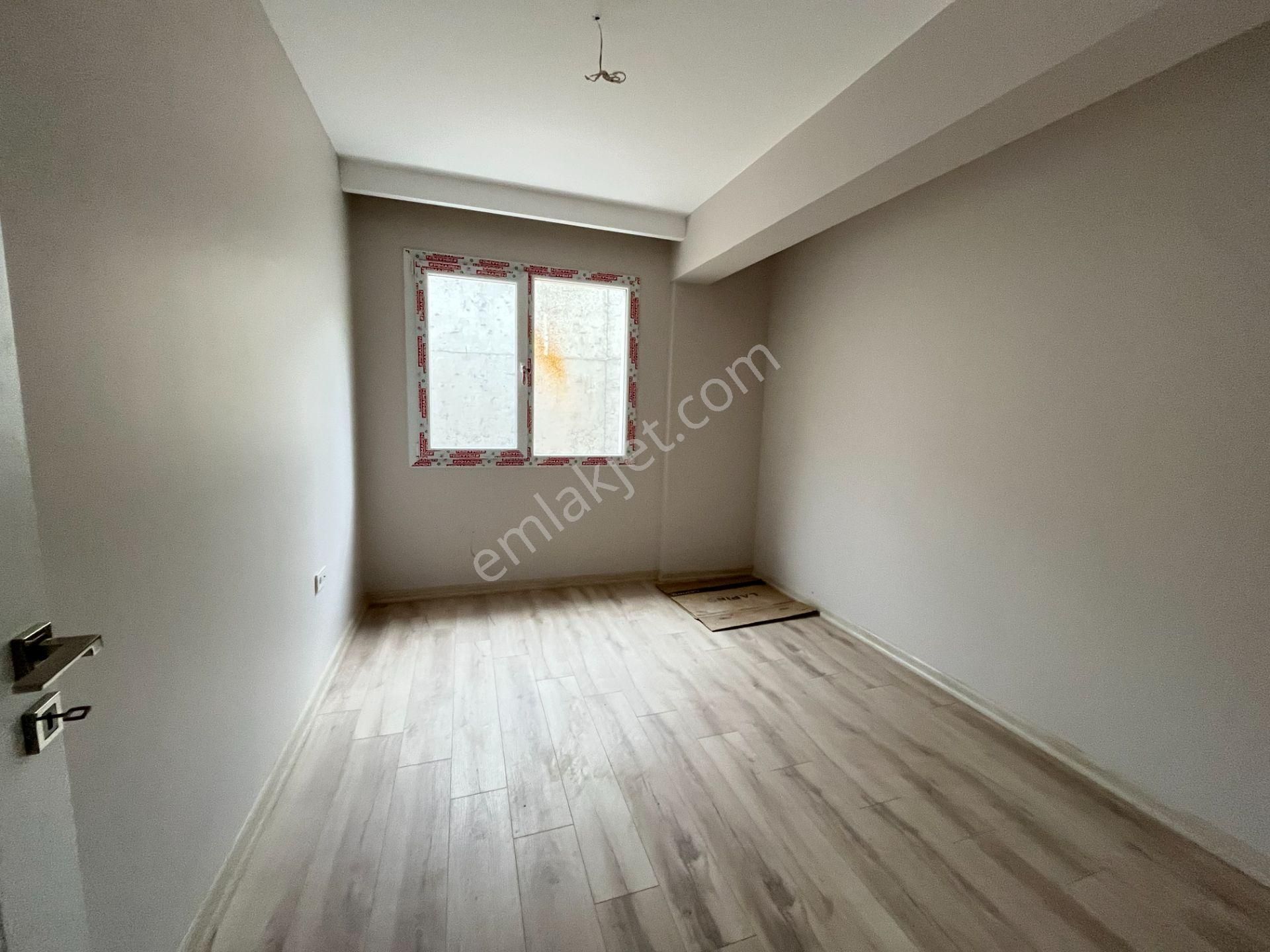 Büyükçekmece Cumhuriyet Mah Sıfır Ultra Lüks Butik Sitede 2+1 Satılık Daire - Görsel 12