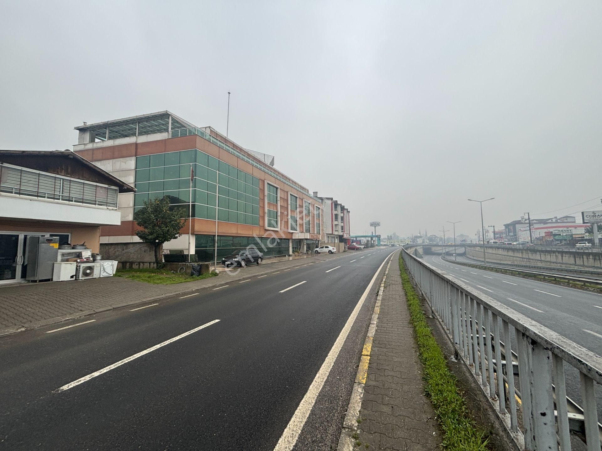 D-100 Karayoluna Cephe 2800 M2 Komple Kiralık Bina - Görsel 32