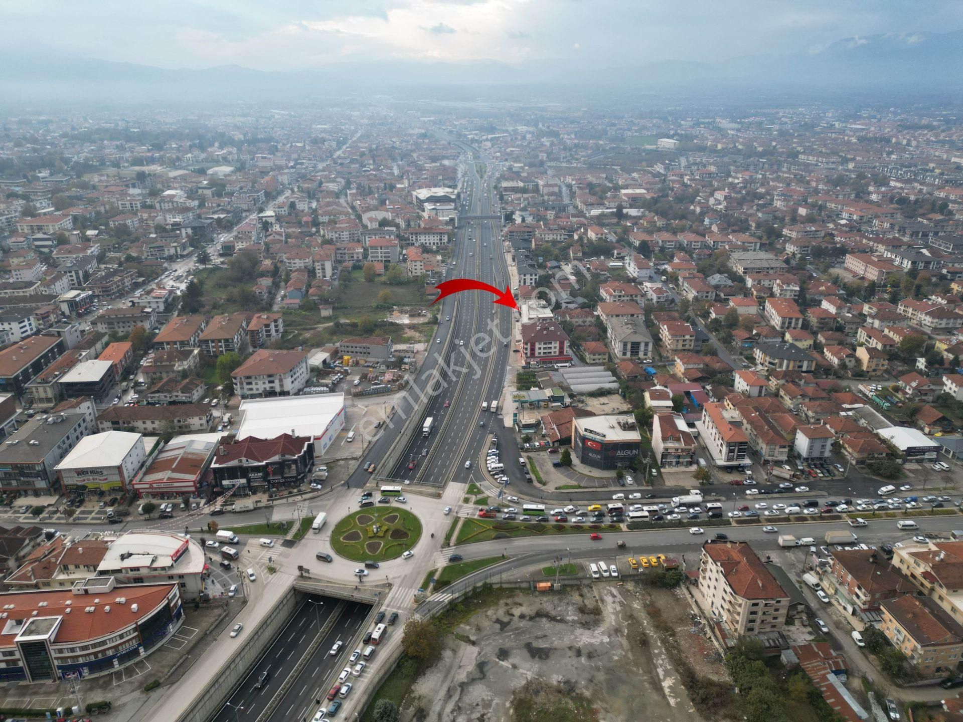 D-100 Karayoluna Cephe 2800 M2 Komple Kiralık Bina - Görsel 34