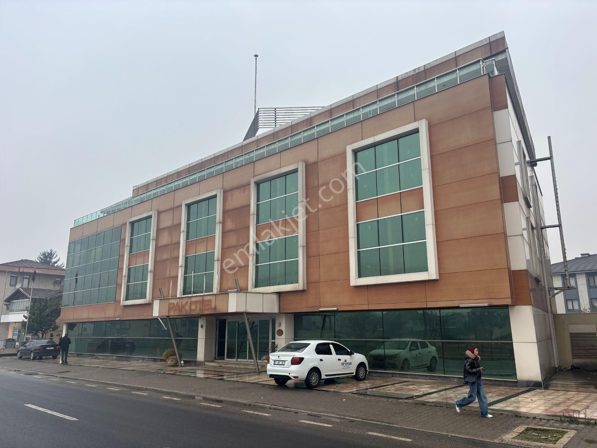 D-100 Karayoluna Cephe 2800 M2 Komple Kiralık Bina - Görsel 2