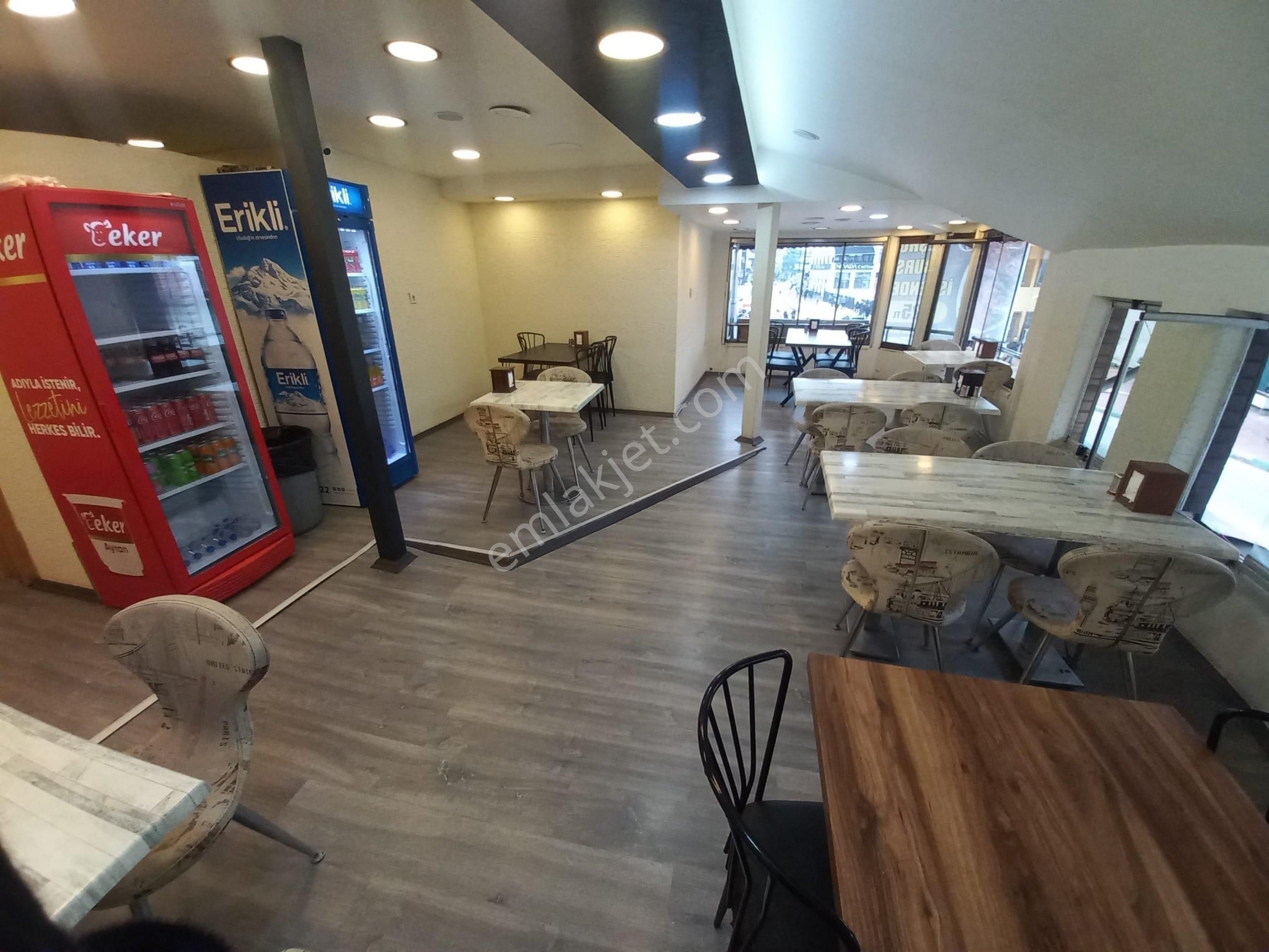 Saltoğlundan Setbaşı Meydanı’nda Kıymetlı Yerde Devren Döner Salonu - Görsel 7