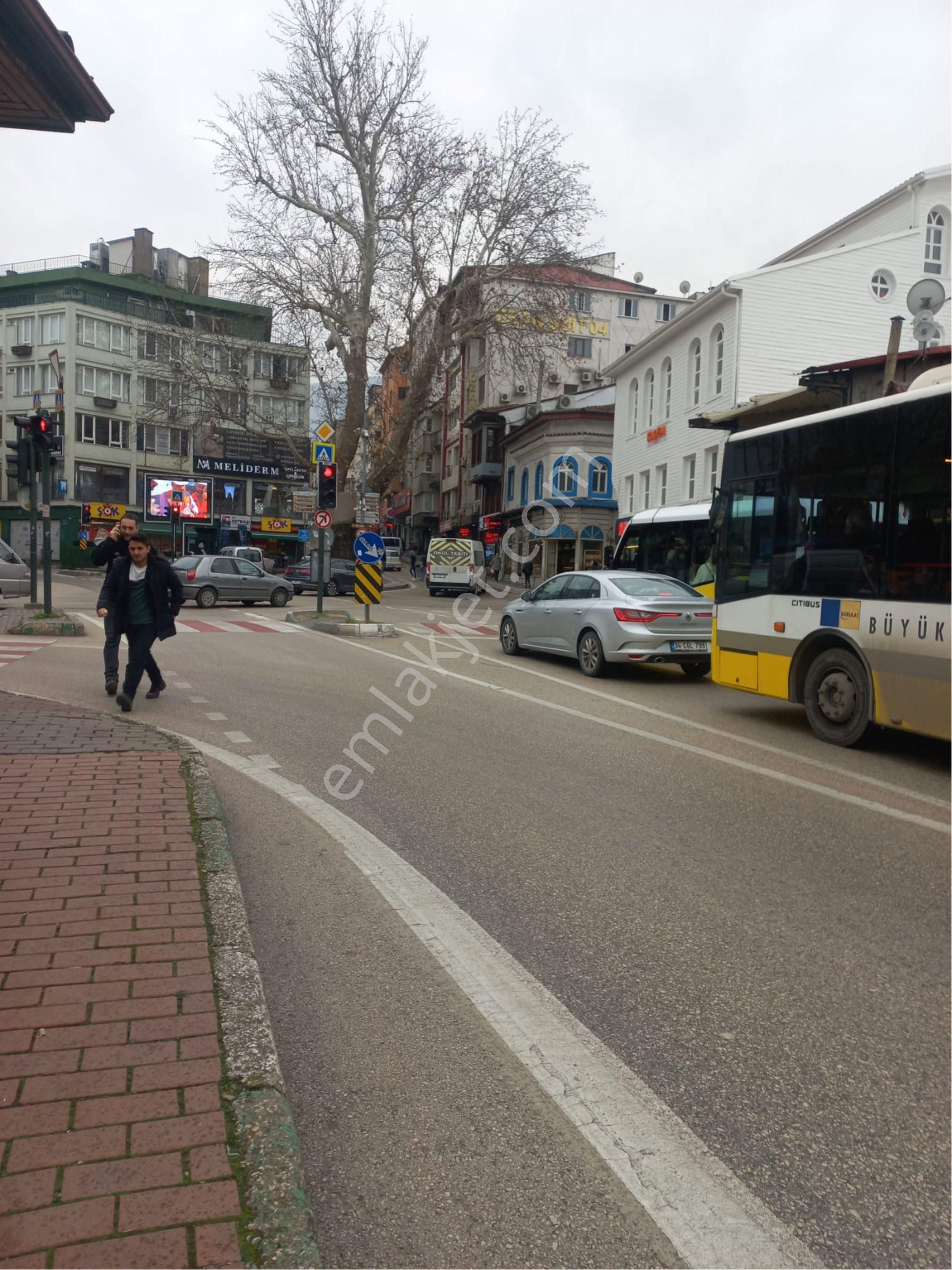 Saltoğlundan Setbaşı Meydanı’nda Kıymetlı Yerde Devren Döner Salonu - Görsel 24