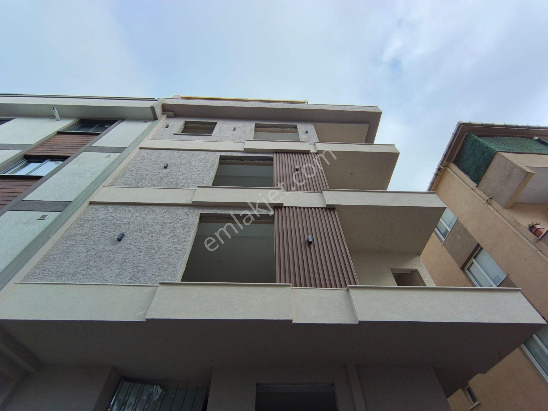 Çekmeköy M.akif Mh Metroya Yürüme Satılık 3+1 115m²arakat Daire - Görsel 3