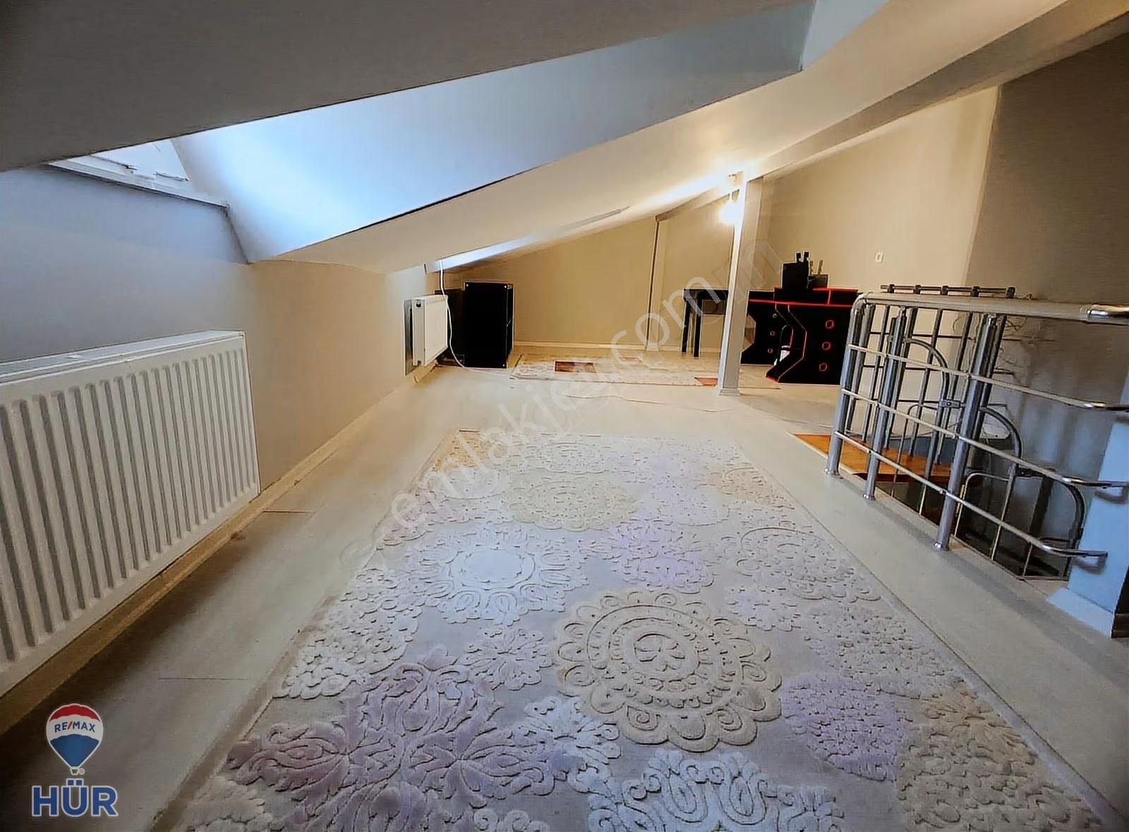 Remax Hür'den Üniversite Yakını, Eşyalı, Geniş 2+1 Kiralık Daire - Görsel 9