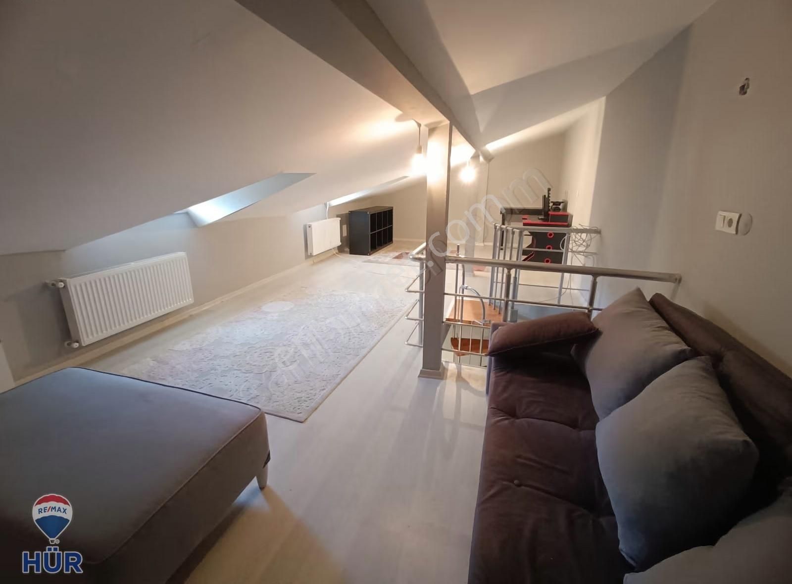 Remax Hür'den Üniversite Yakını, Eşyalı, Geniş 2+1 Kiralık Daire - Görsel 15