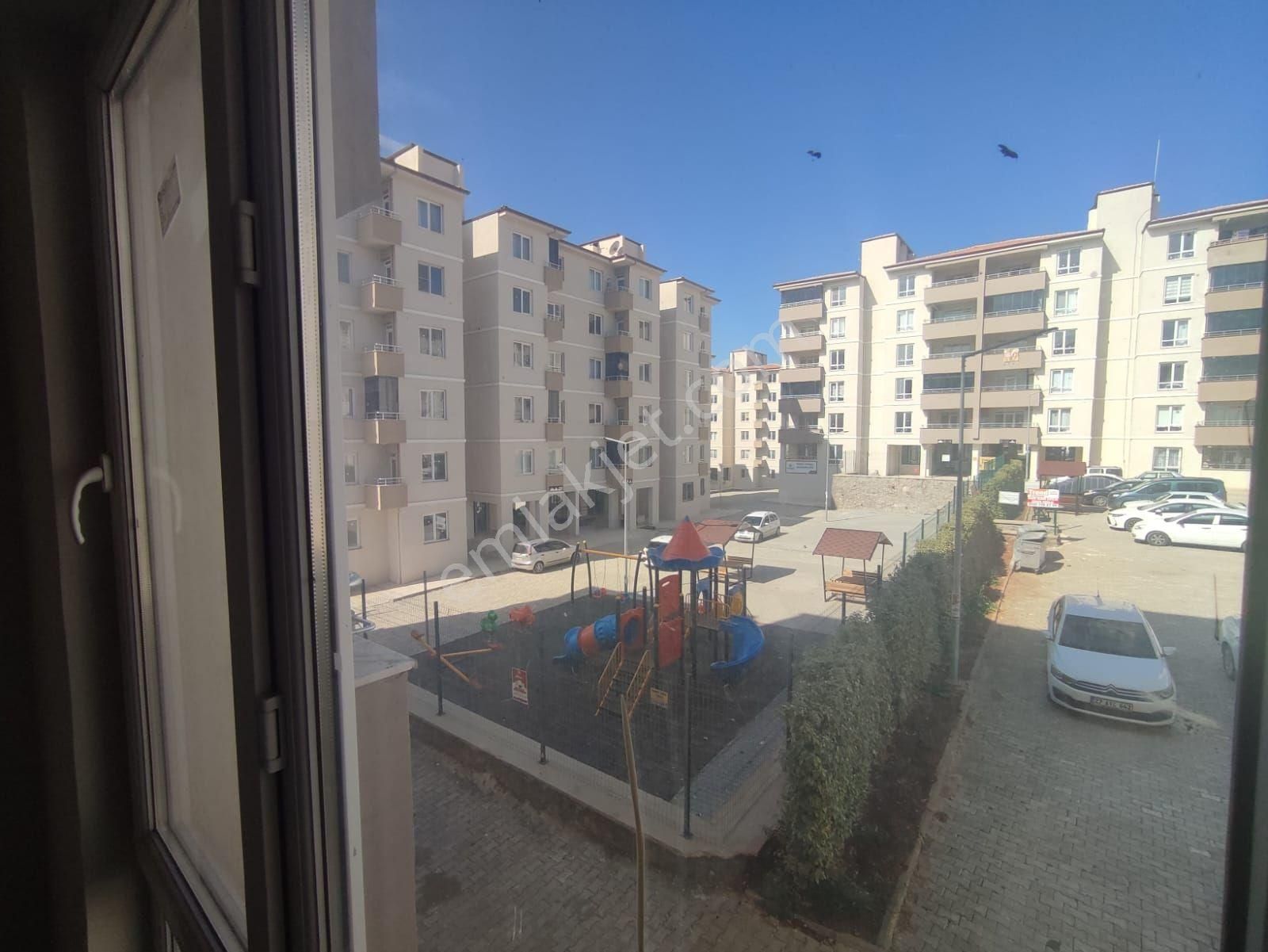 Güney Şehir Gazi Konutlarında Satılık 3+1 Daire - Görsel 2