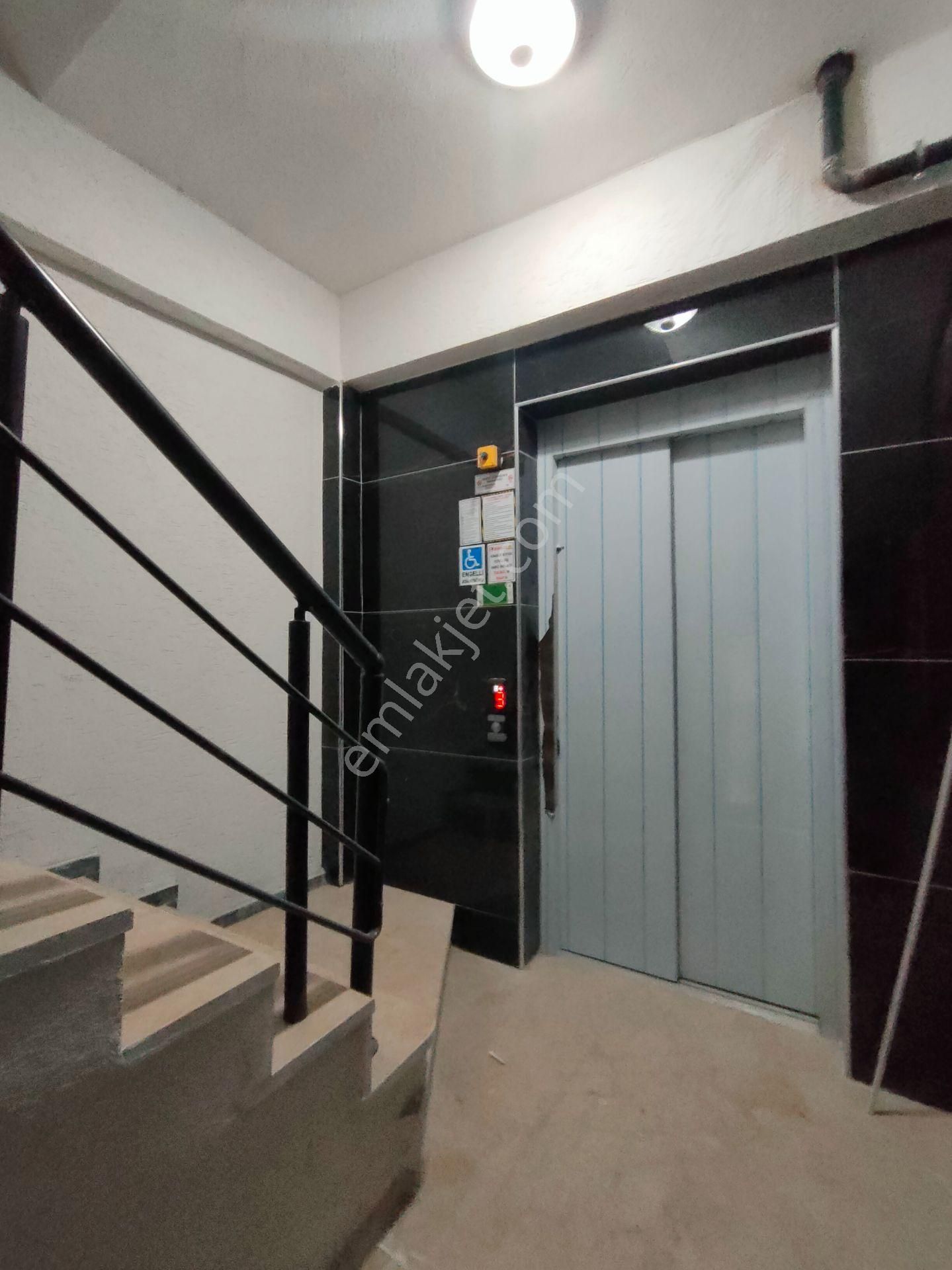 Tekirdağ Kapaklı Vatan Mah 2+1 90 M2 Ön Cephe Satılık Daire - Görsel 12